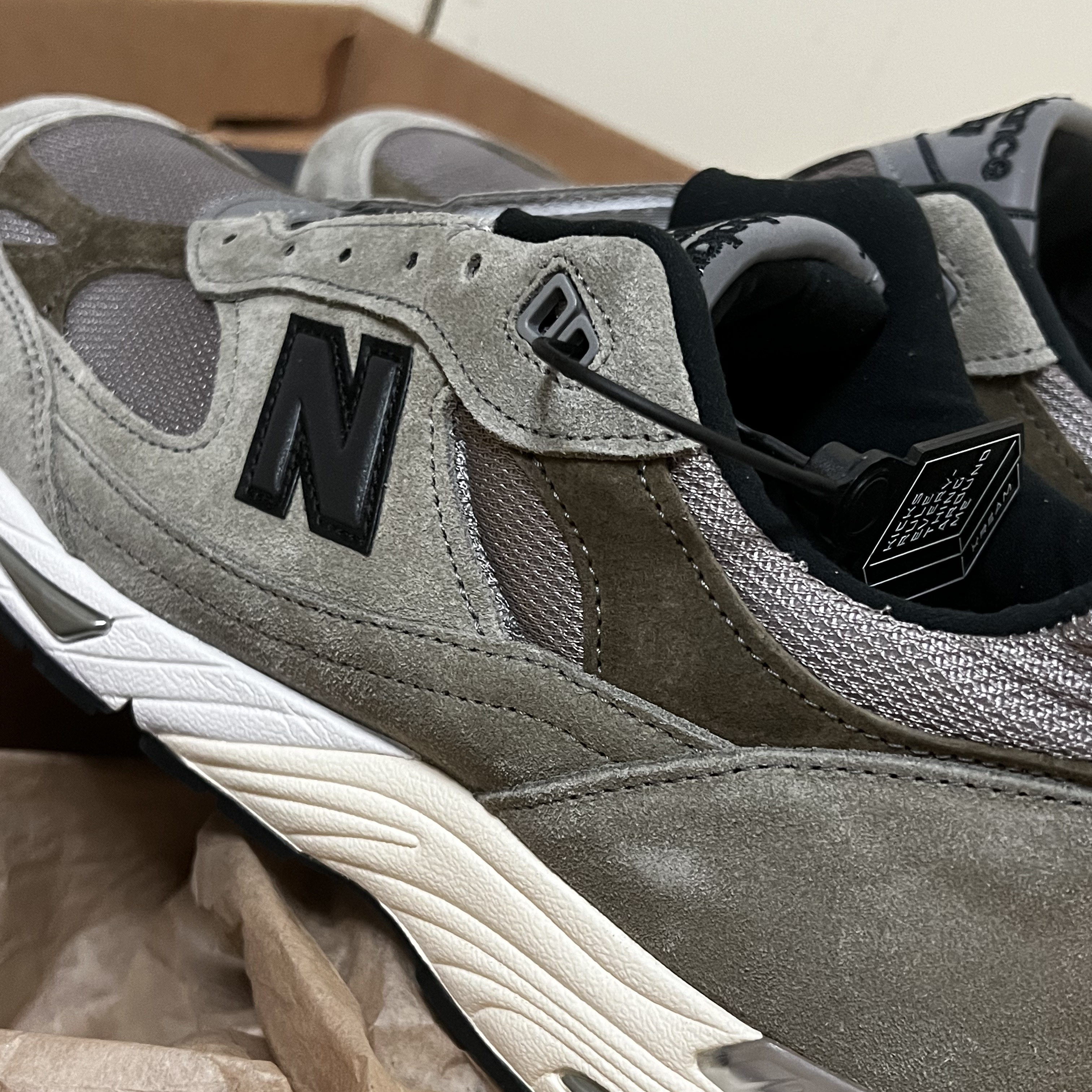 New Balance x JJJJound 991 Made in UK Grey 착용 스타일 - 1