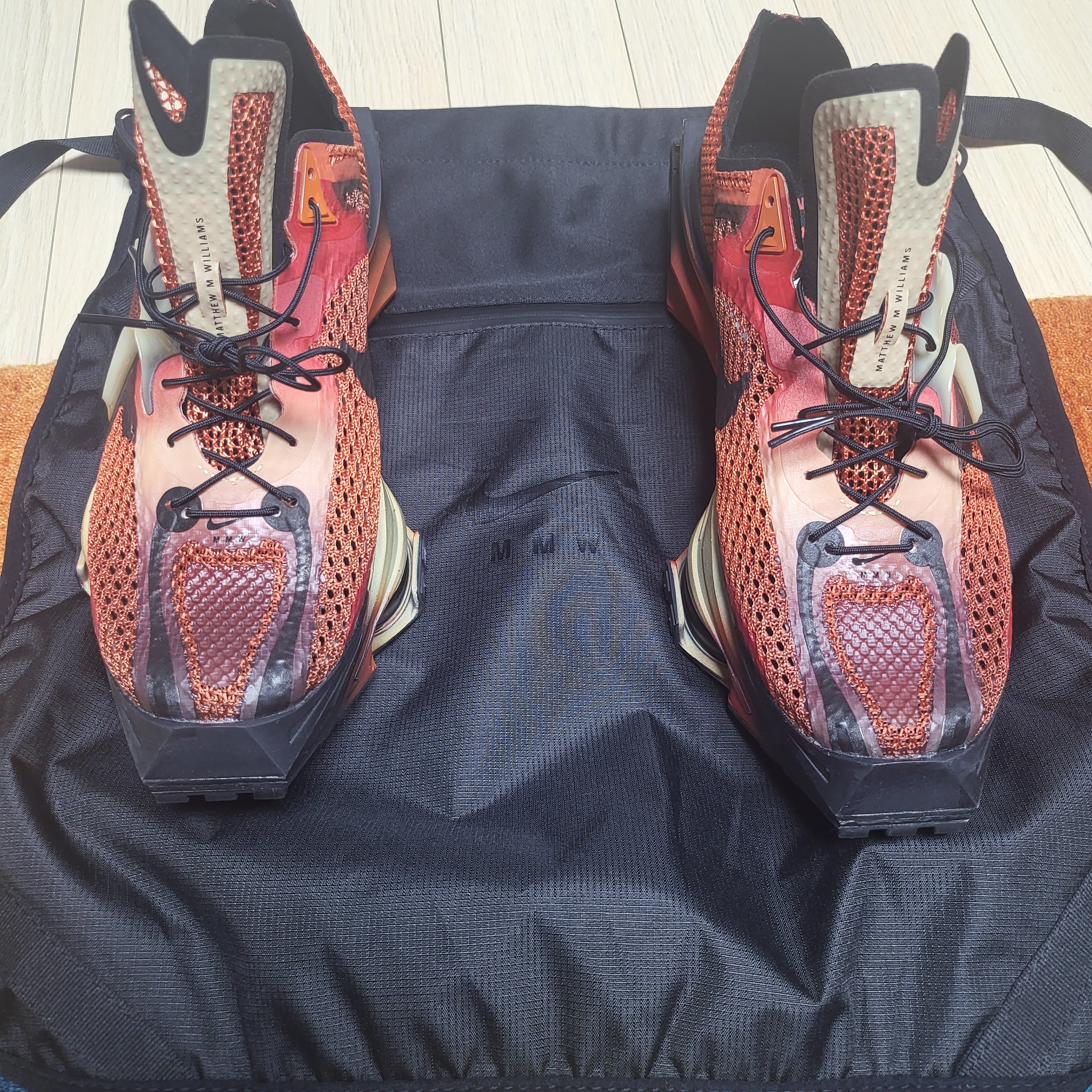 Nike x Matthew M Williams Zoom 004 Rust Factor 착용 스타일 - 2