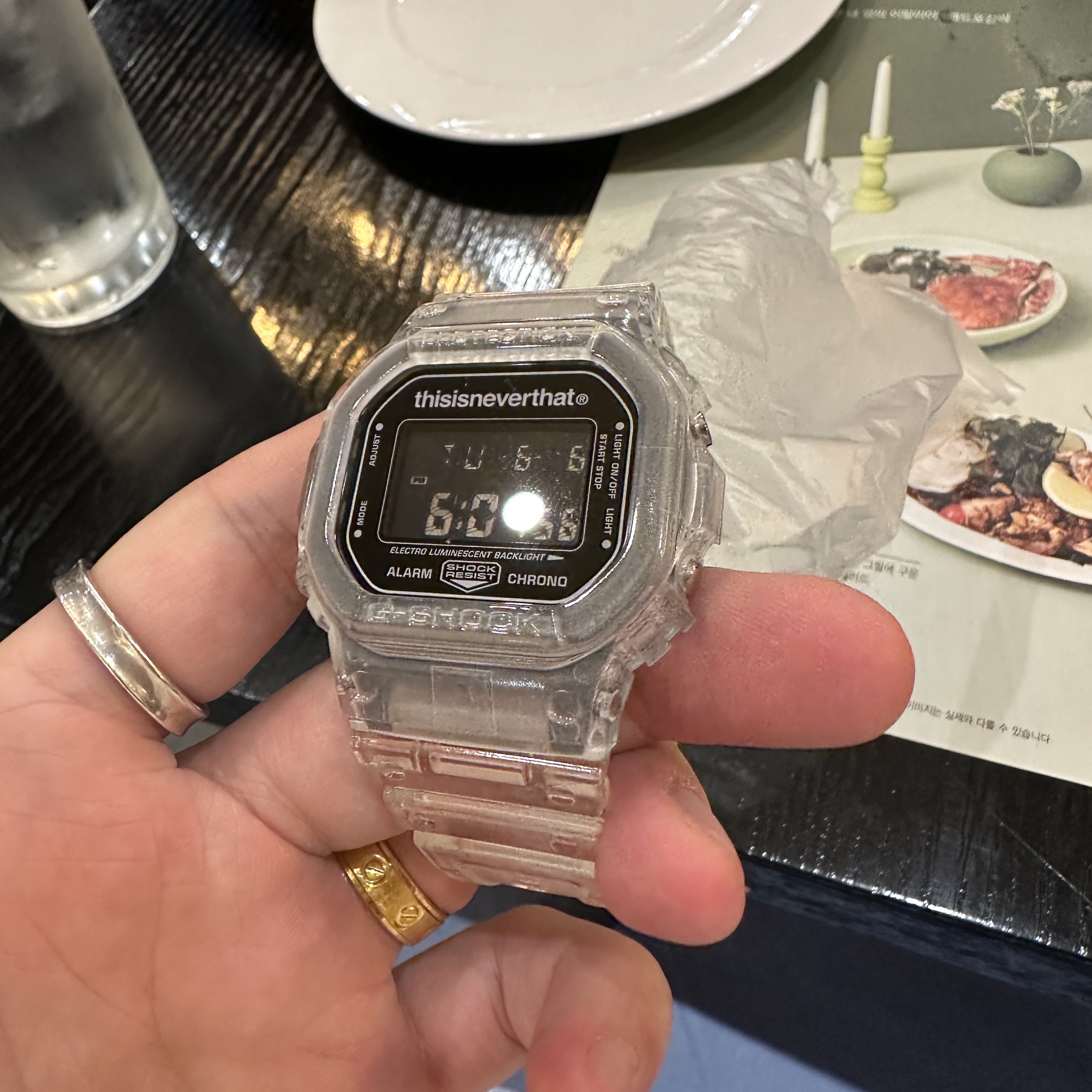 Casio G-Shock x Thisisneverthat DW-5600TINT23-7DF Skeleton (Special Package White Ver.), Casio G-Shock x Thisisneverthat DW-5600TINT23-7DF Skeleton 착용 스타일 - 2