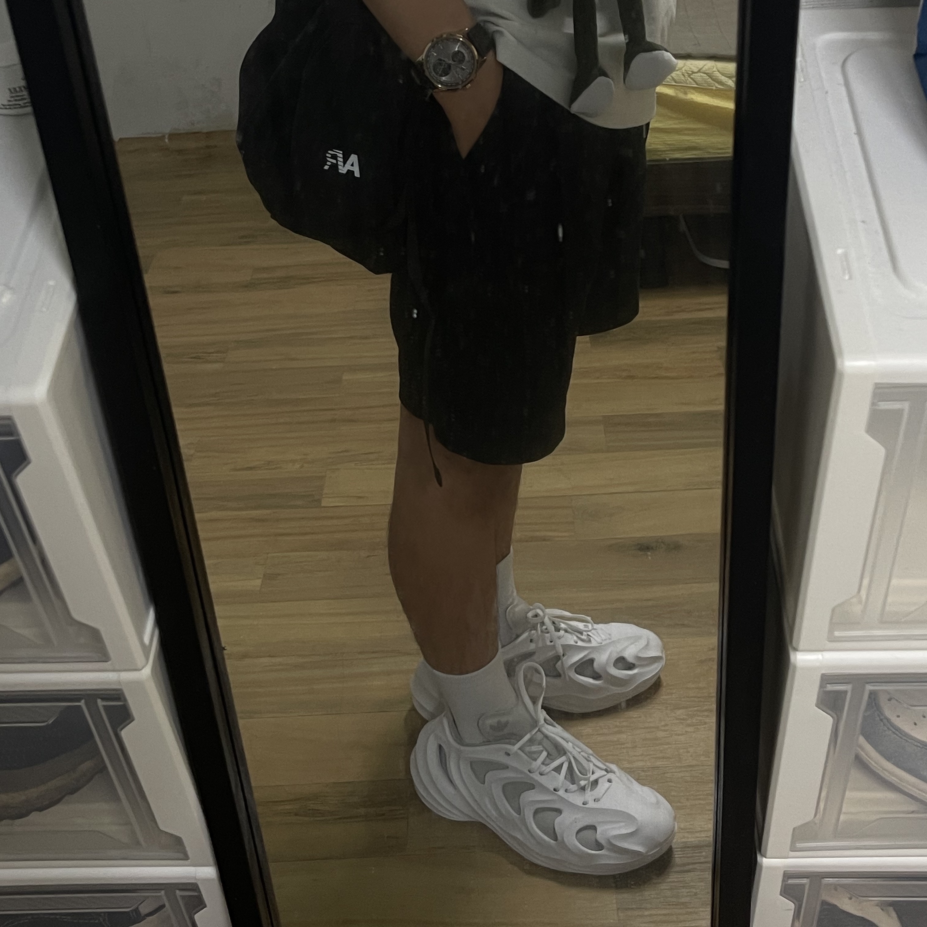 Adidas Adifom Q Cloud White Grey 착용 스타일