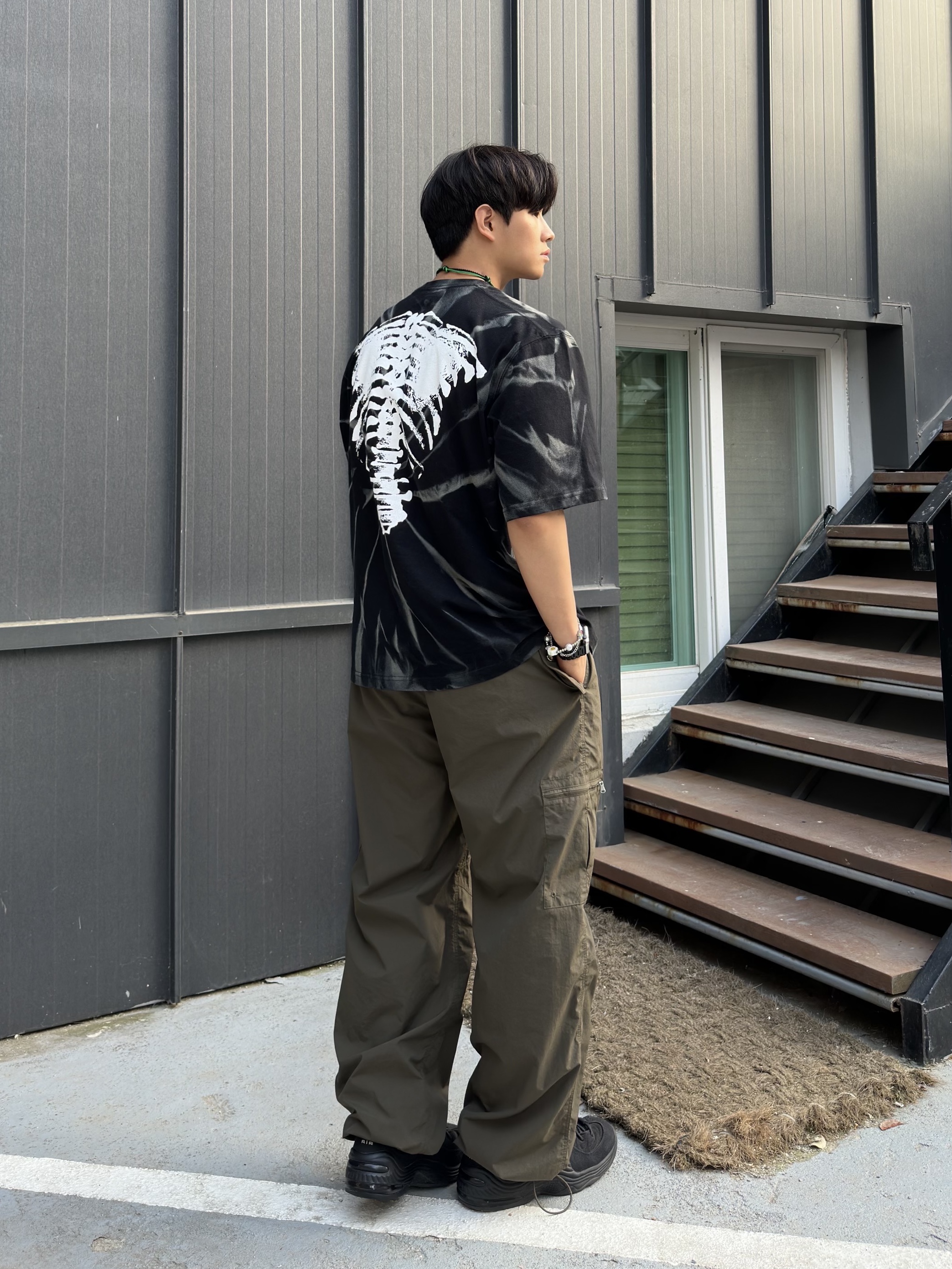 Nike x Stussy Air Penny II Black 착용 스타일 - 2