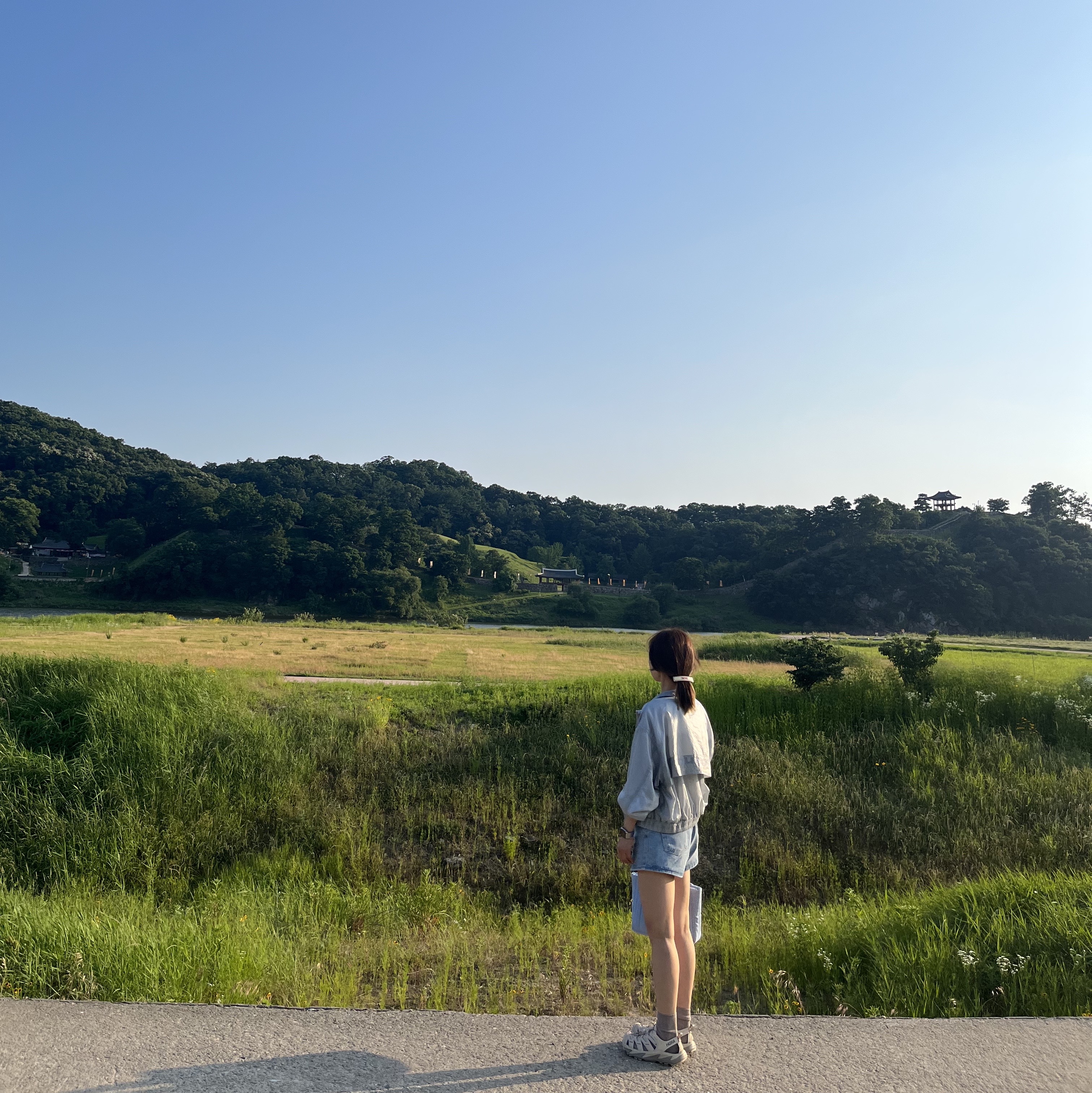 Hoka Hopara Shifting Sand Dune 착용 스타일