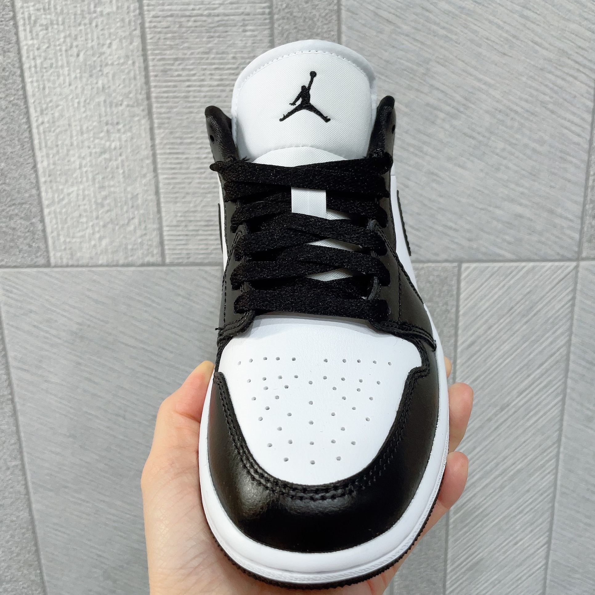 (W) Jordan 1 Low Black and White 착용 스타일 - 1