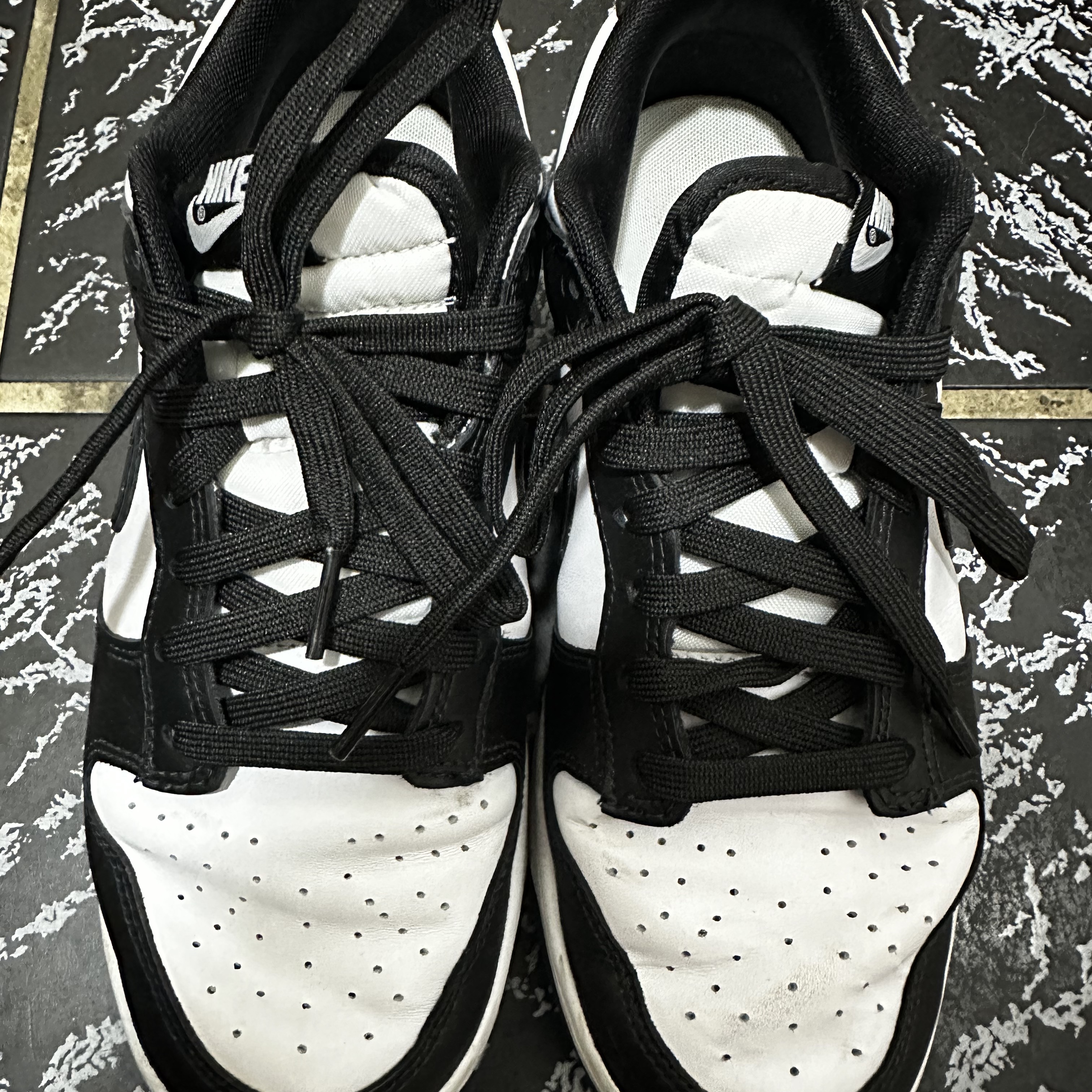 Nike Dunk Low Retro Black 착용 스타일