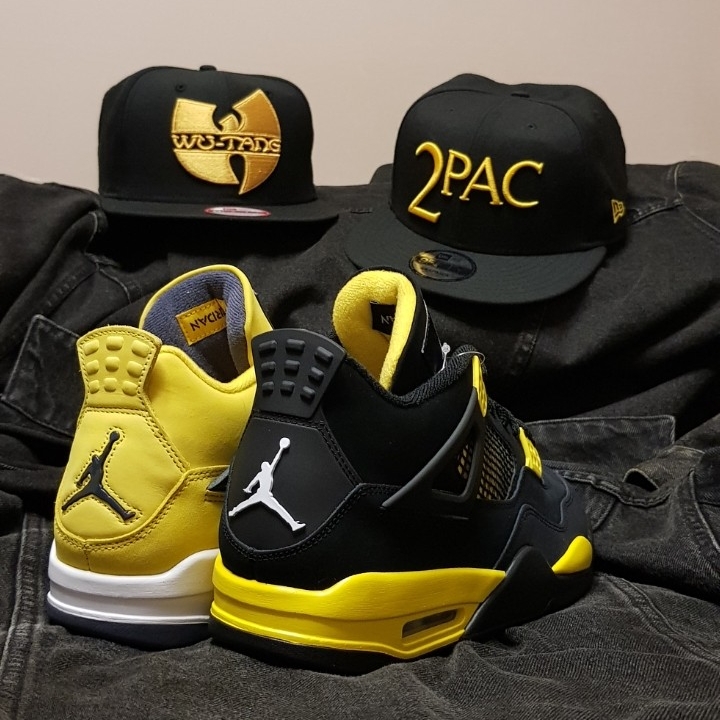 Jordan 4 Retro Thunder 2023, Jordan 4 Retro Tour Yellow 착용 스타일 - 1