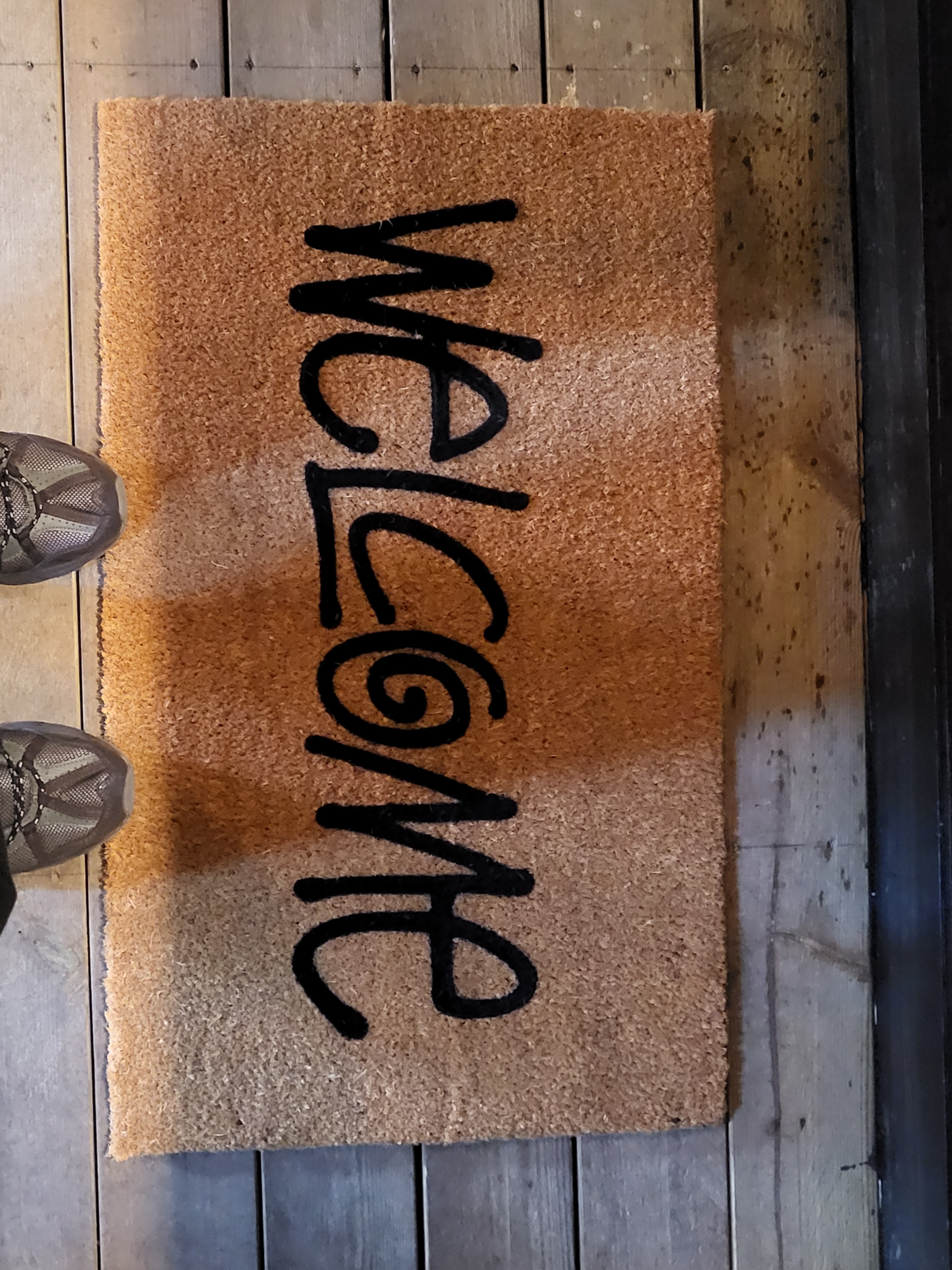 Stussy Welcome Mat Cocoa 착용 스타일