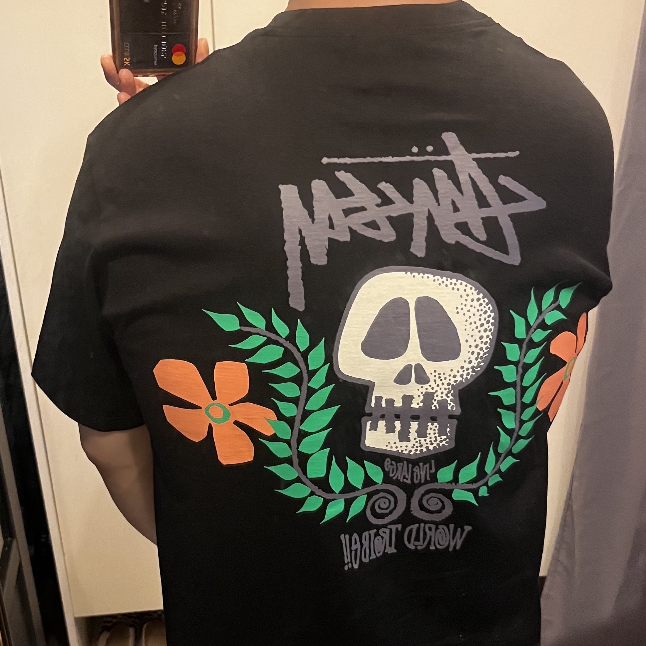 Stussy Skull Crest T-Shirt Black 착용 스타일