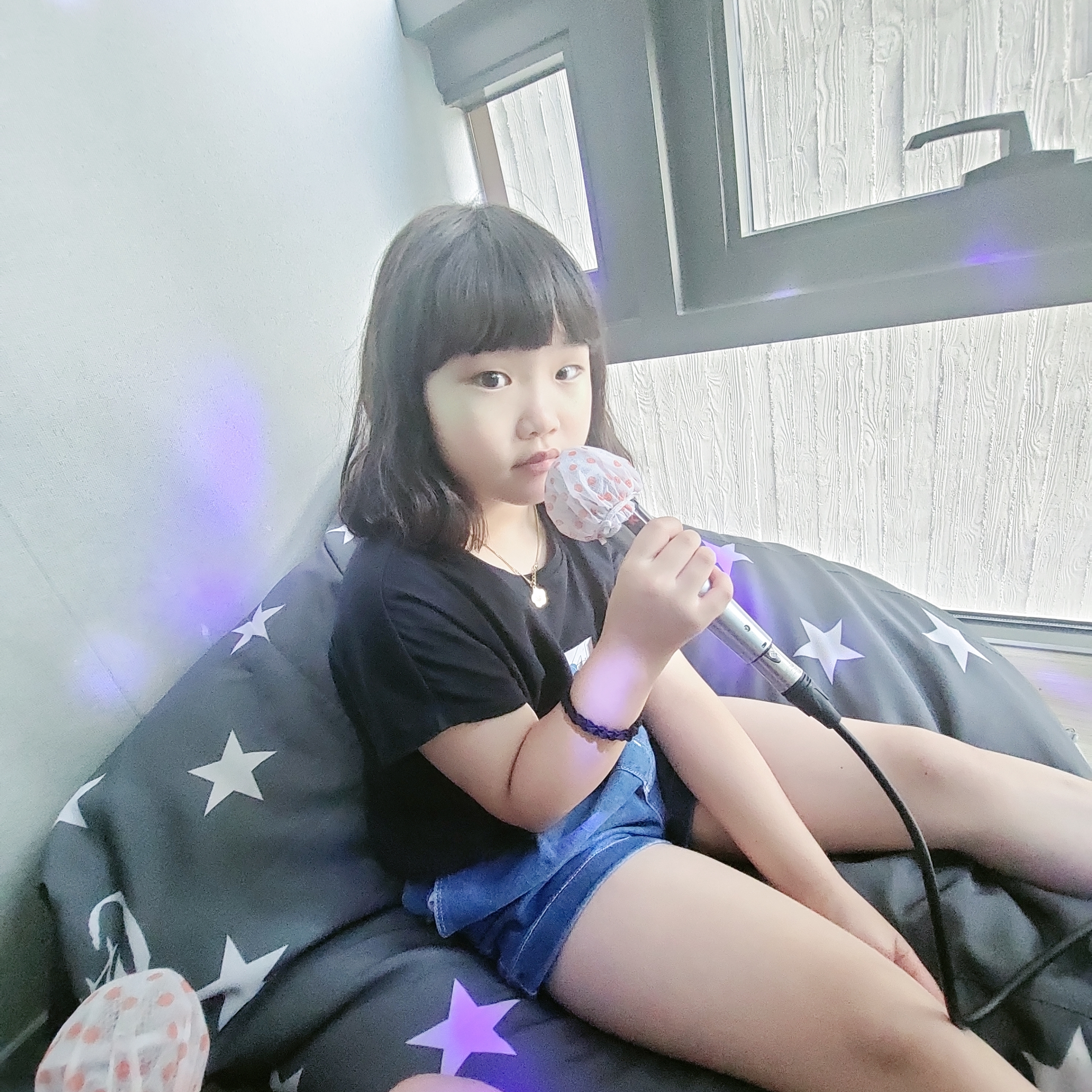 Oofos OOriginal Black 착용 스타일 - 3