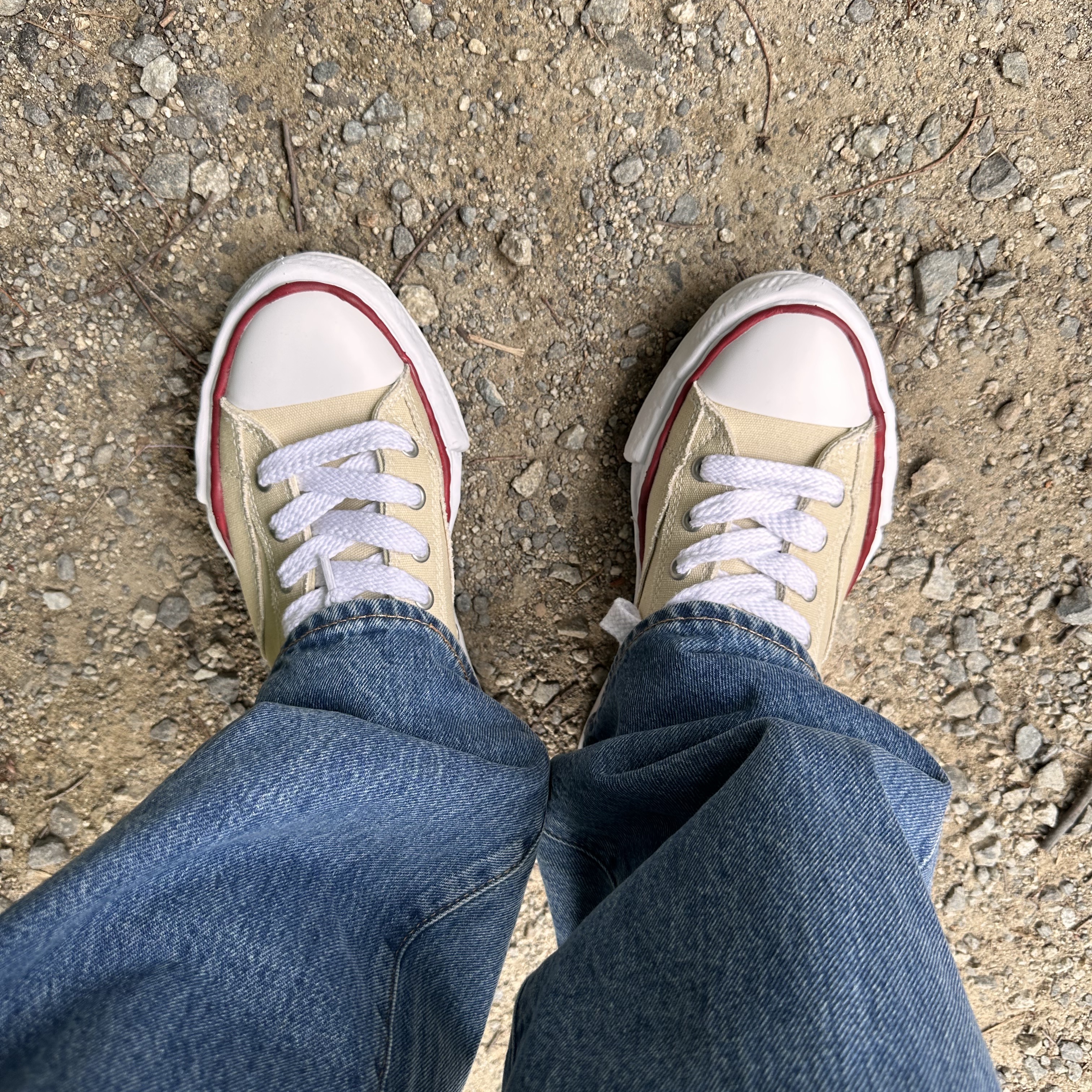 Maison Mihara Yasuhiro Peterson OG Sole Canvas Low-top Sneakers Natural 착용 스타일
