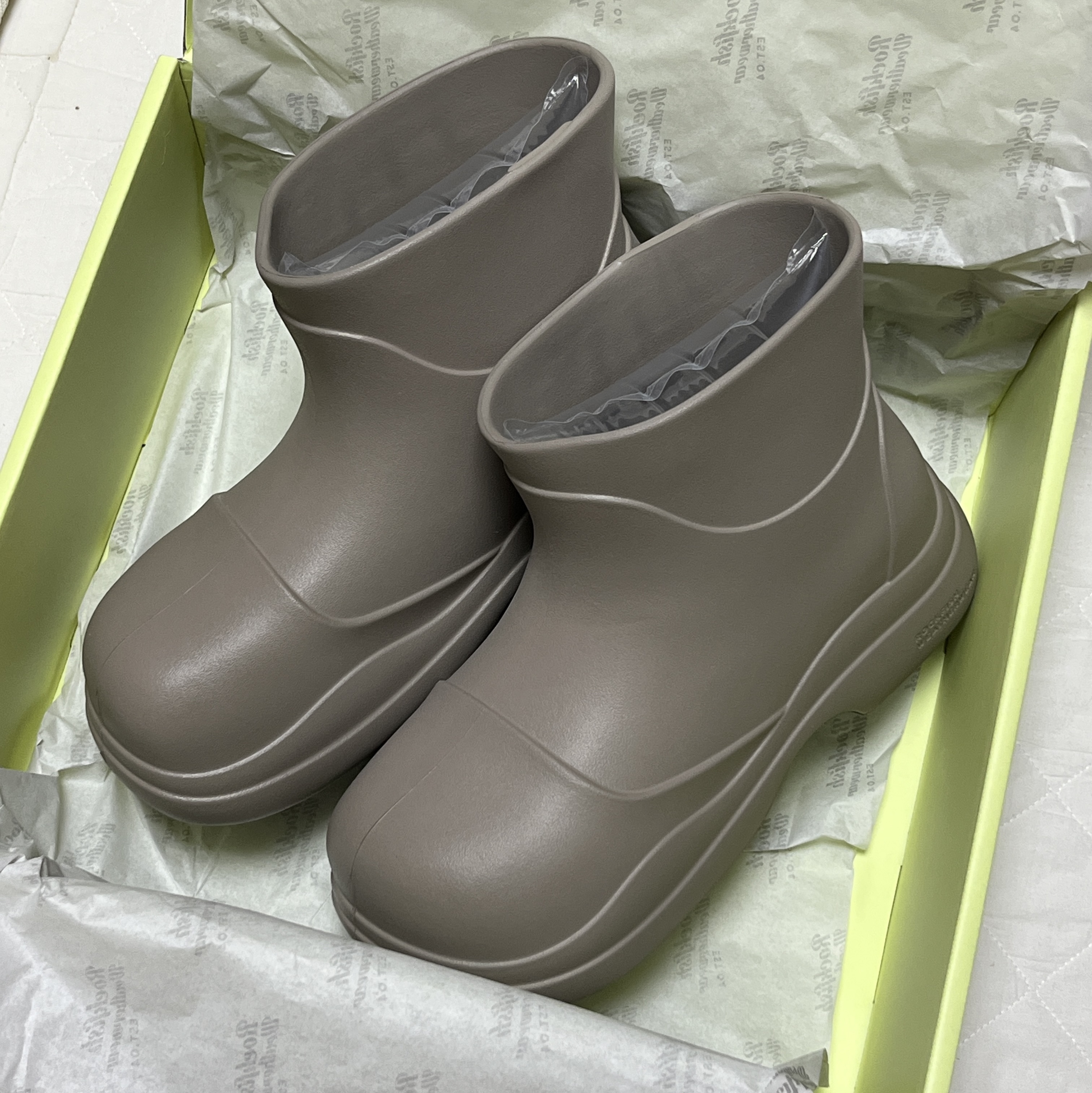 (W) Rockfishweatherwear Hayden Boots Cocoa 착용 스타일