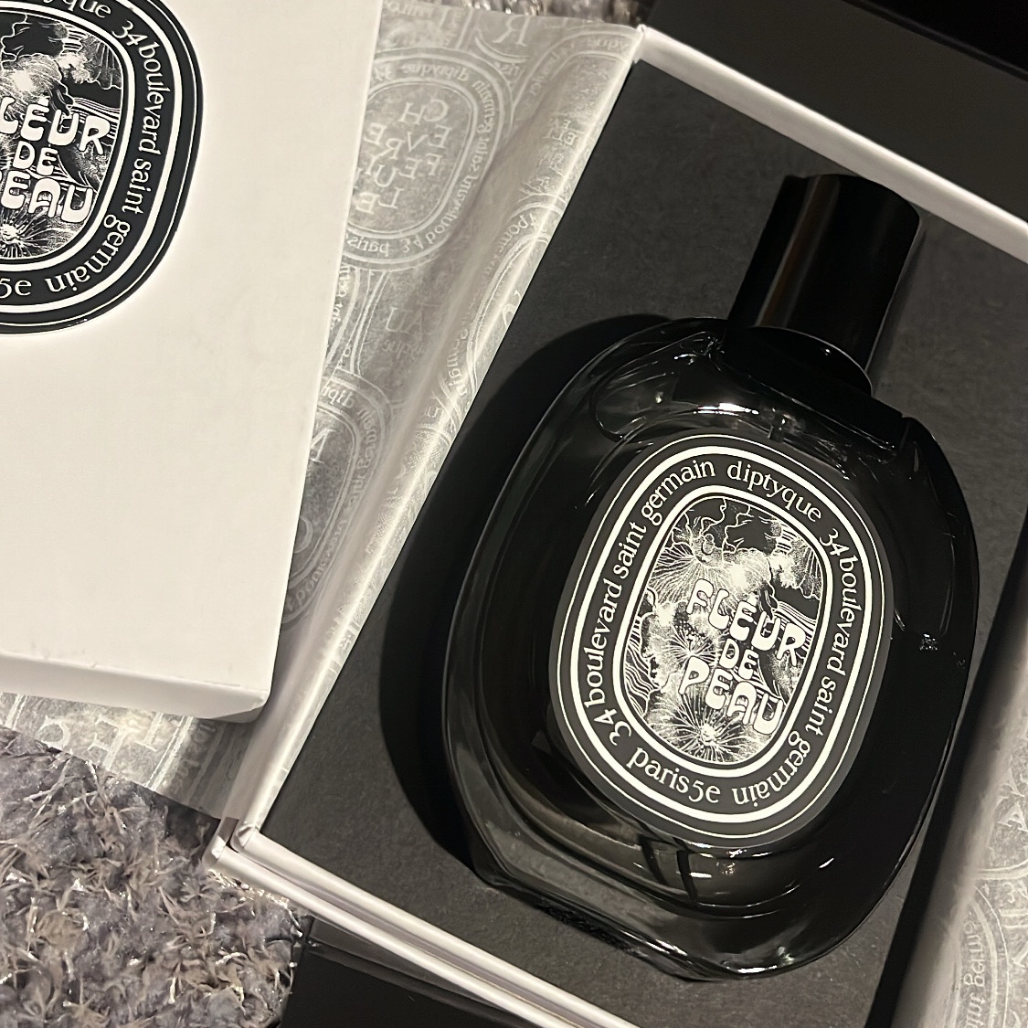 Diptyque Fleur De Peau Eau De Parfum 75ml 착용 스타일