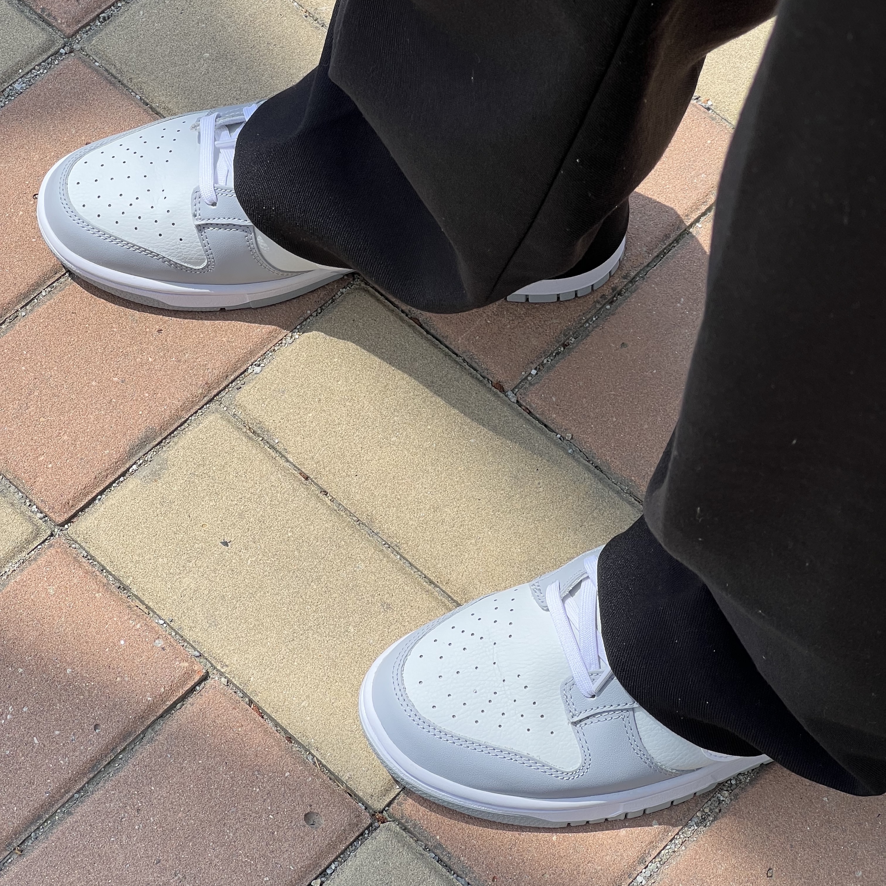 Nike Dunk Low Retro Wolf Grey 착용 스타일