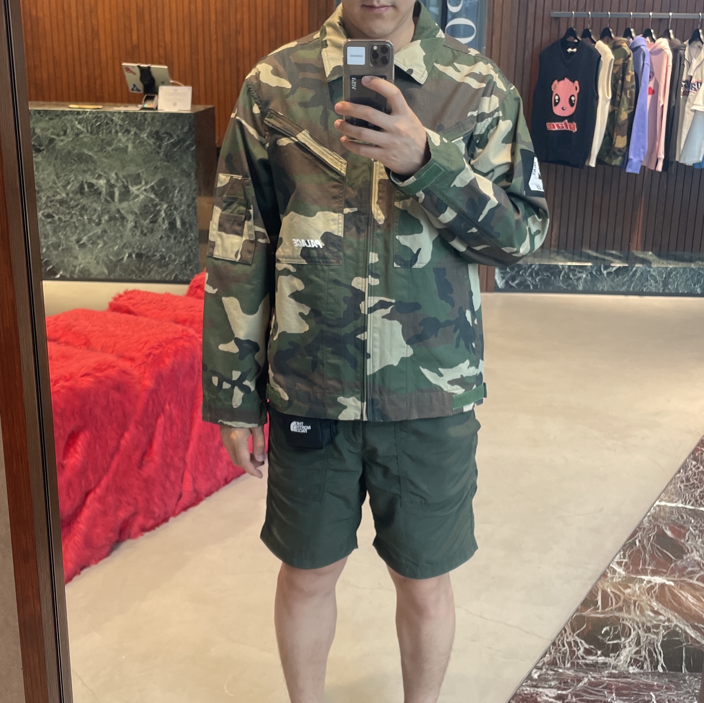 Palace Aviator Jacket Camo - 23SS 착용 스타일