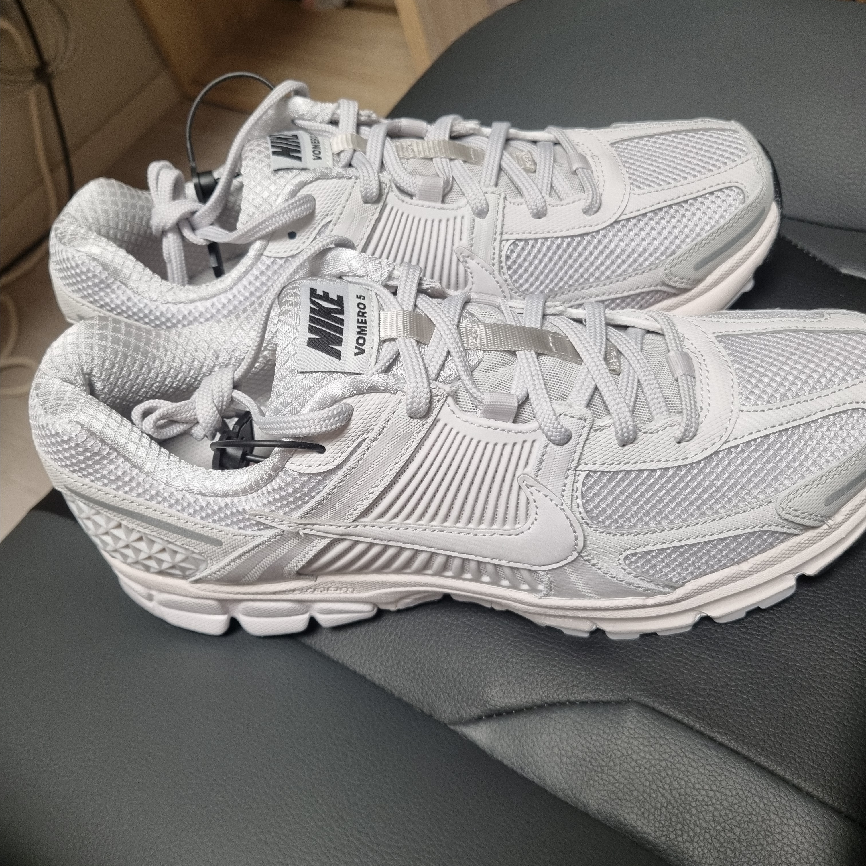 Nike Zoom Vomero 5 SP Vast Grey 2023 착용 스타일