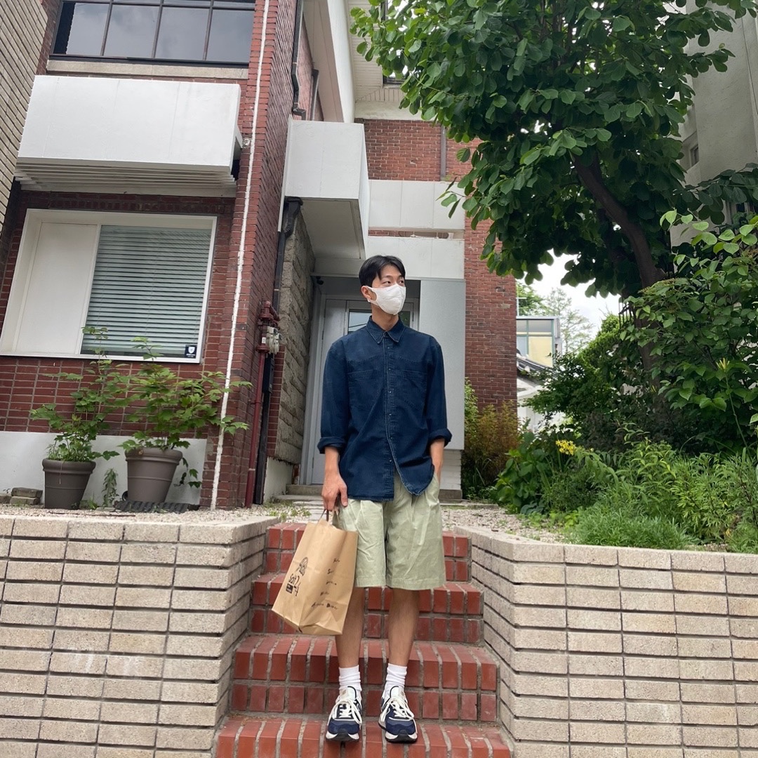 New Balance 574 Legacy Navy 착용 스타일 - 1