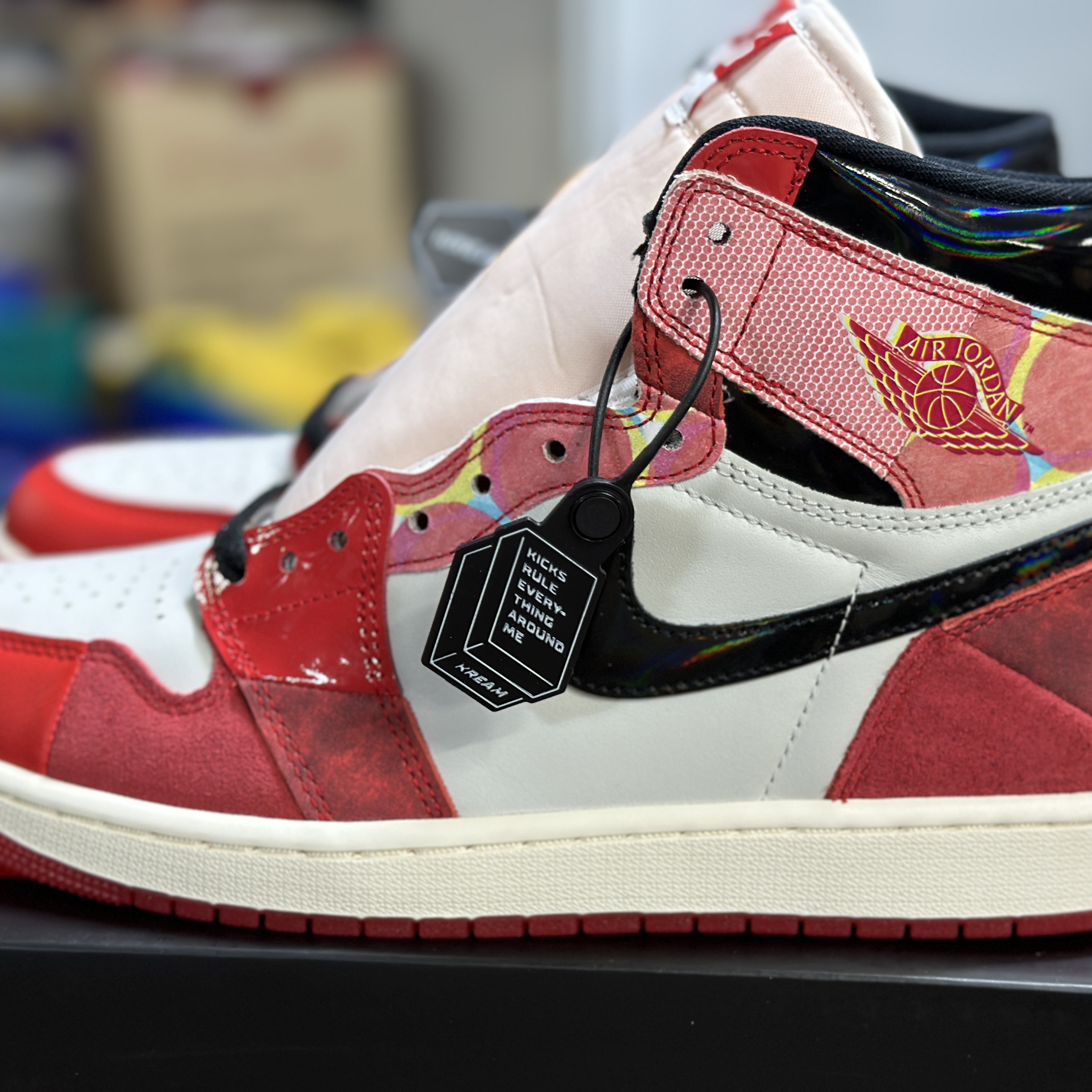 Jordan 1 Retro High Spider-Man Next Chapter 착용 스타일