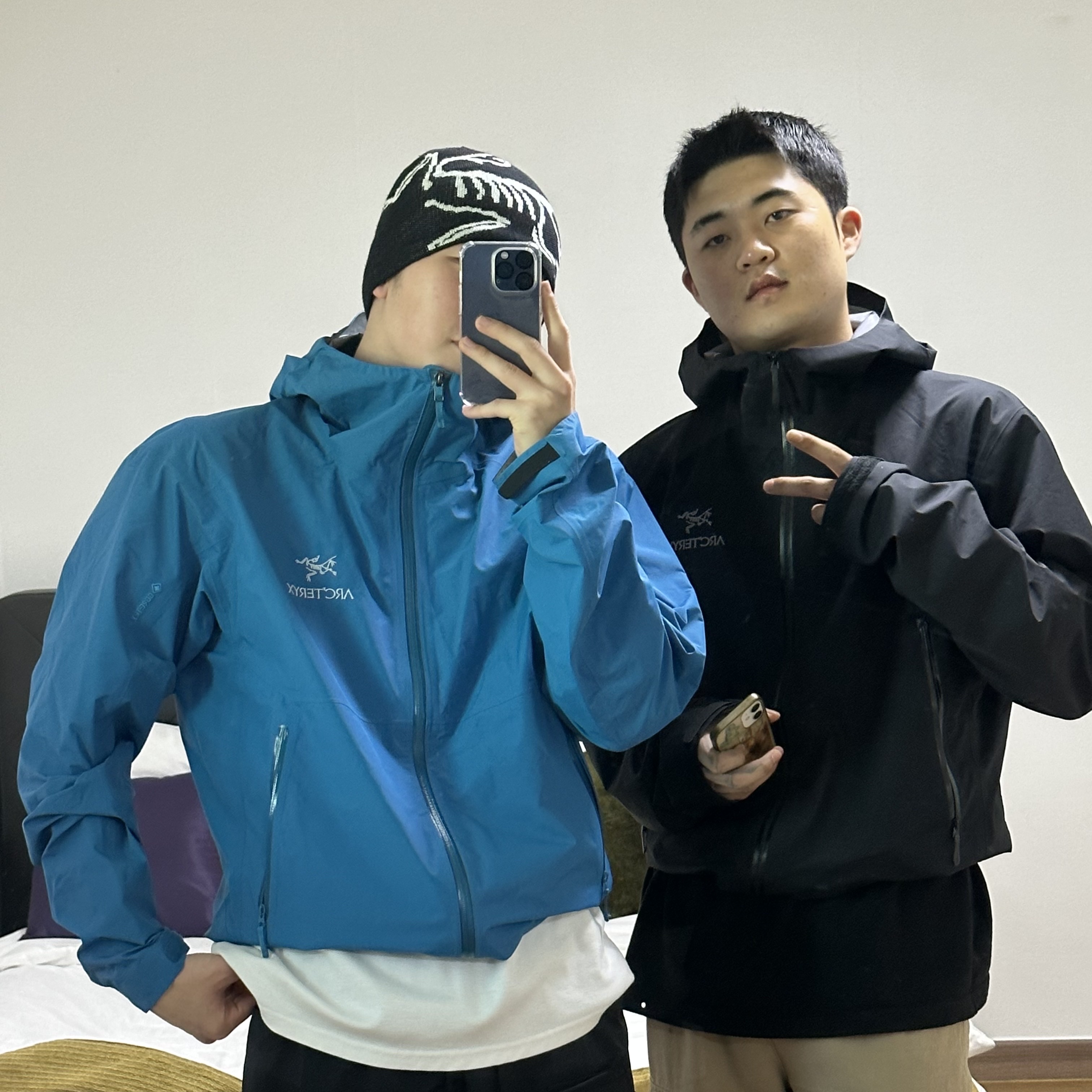 Arc'teryx Beta Jacket Black, Arc'teryx Squamish Hoody Fluidity 착용 스타일