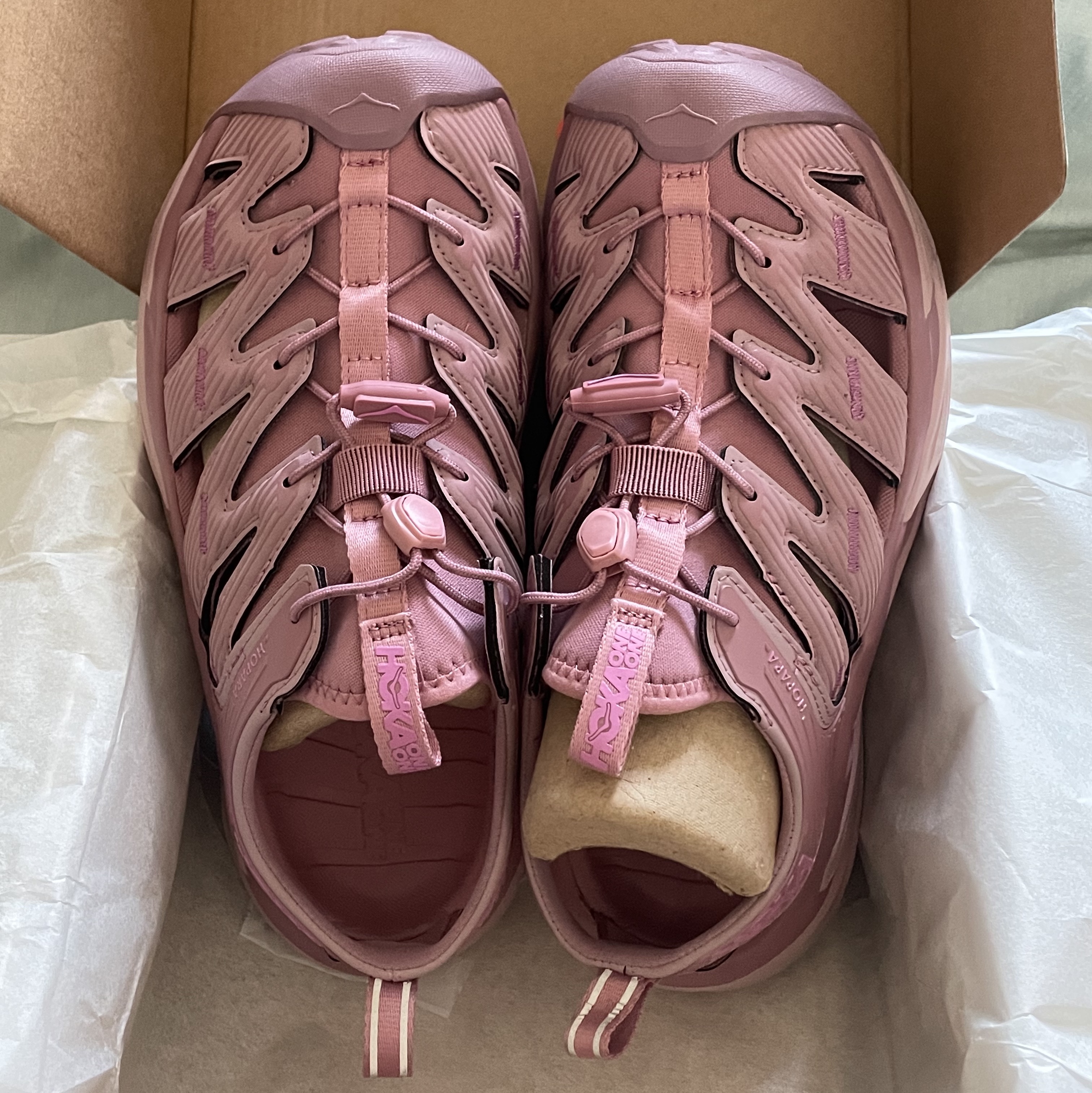 (W) Hoka Hopara Foxglove Pale Mauve 착용 스타일