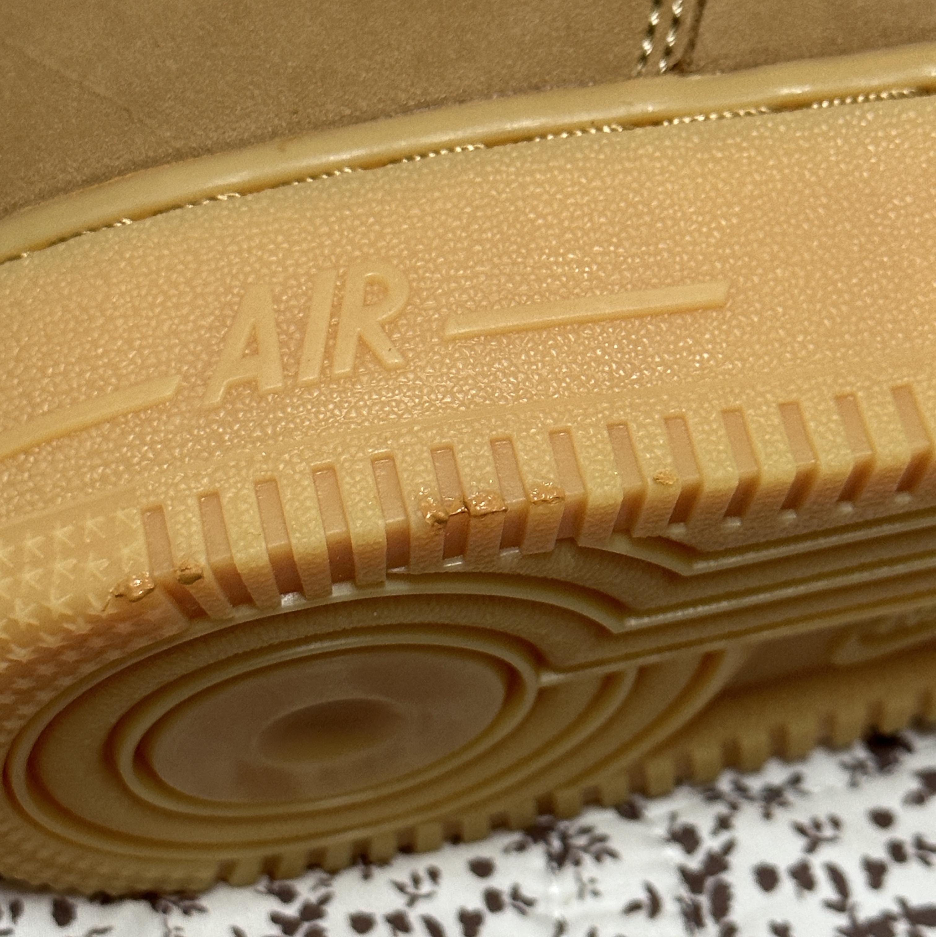 Nike Air Force 1 '07 WB Flax 착용 스타일