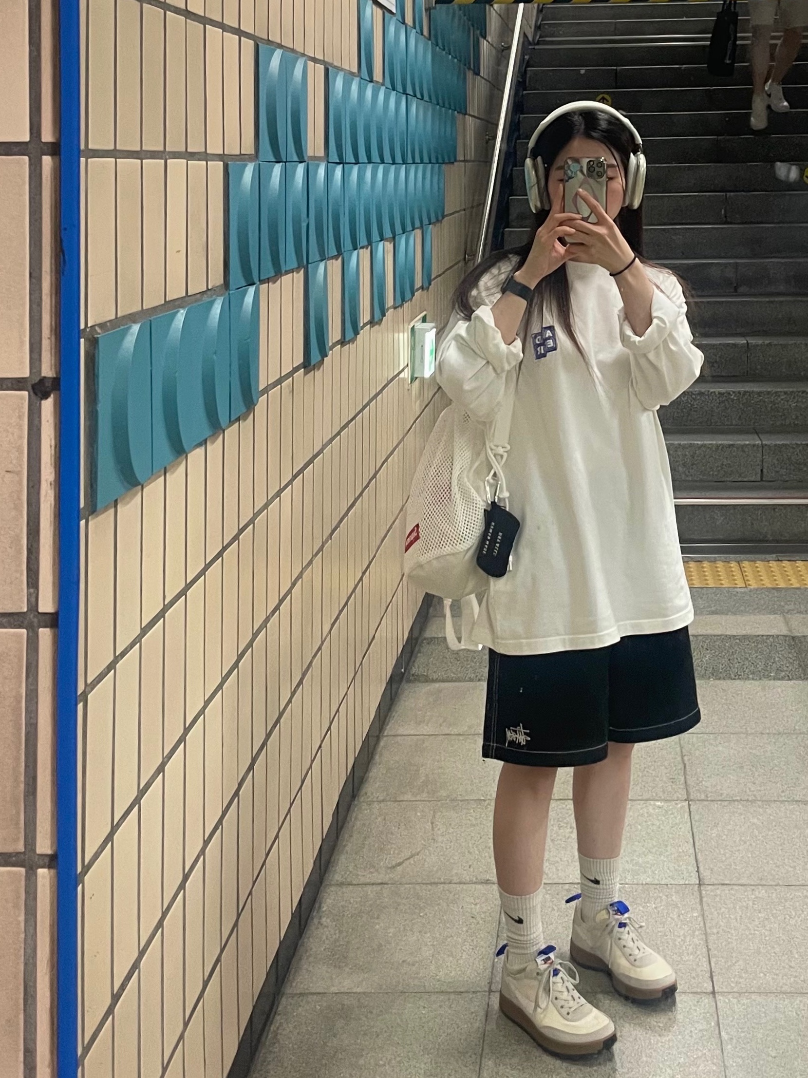 Nike x Tom Sachs General Purpose Shoe Light Cream, Supreme Mesh Small Backpack White - 23SS 착용 스타일