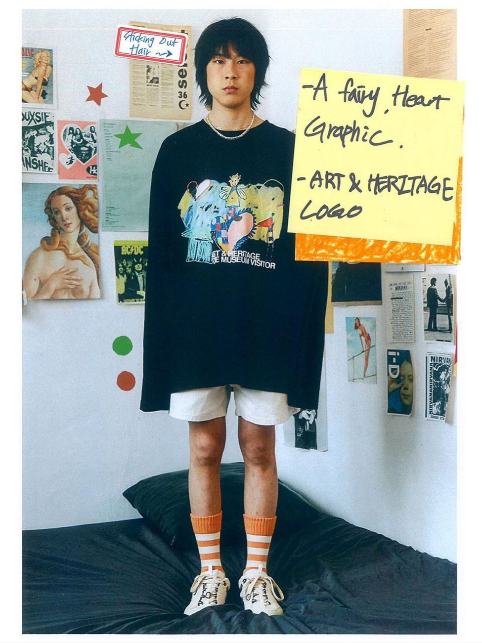 The Museum Visitor Child Drawing Long Sleeve Black 착용 스타일