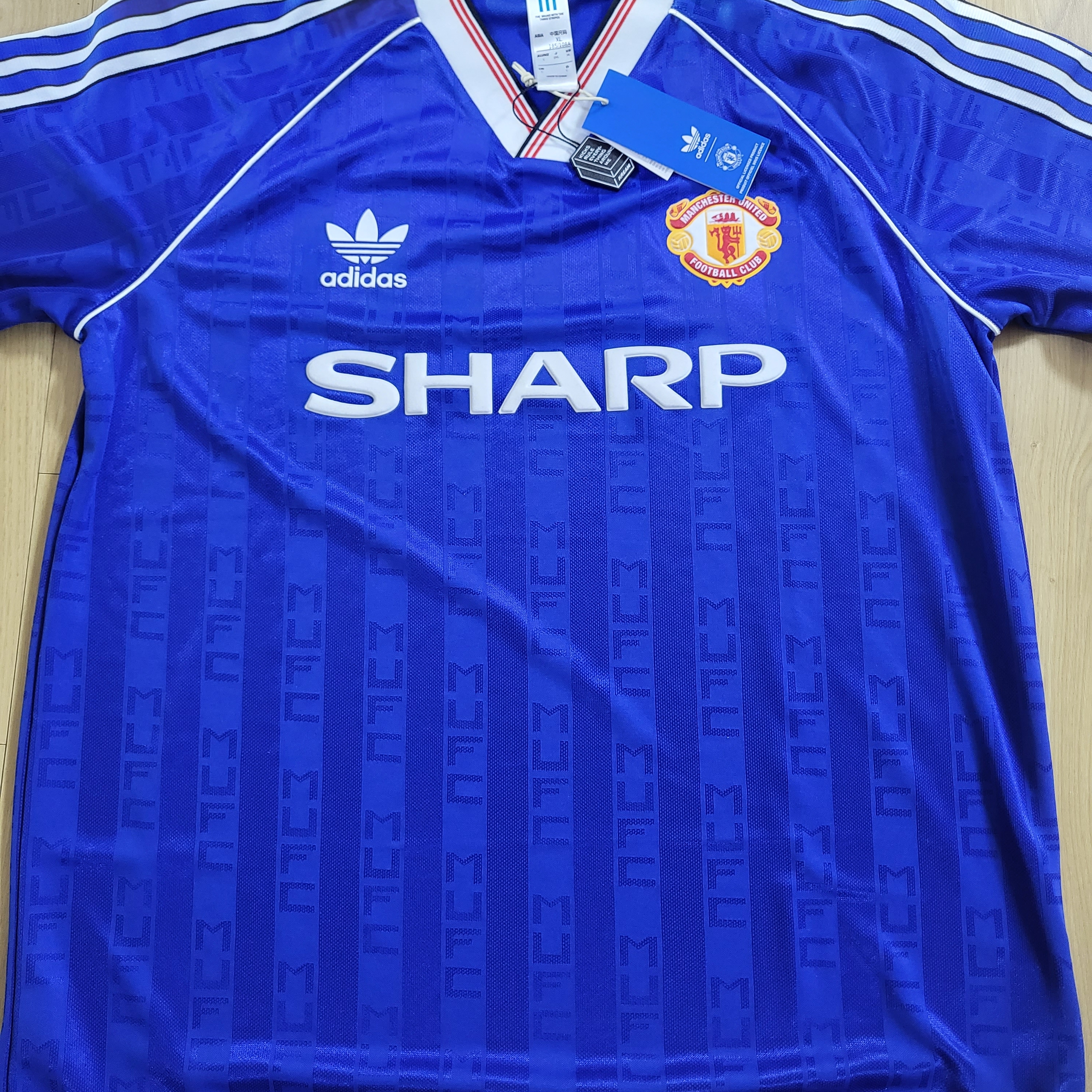 Adidas Manchester United 1988/90 Jersey Collegiate Royal - KR Sizing 착용 스타일 - 2