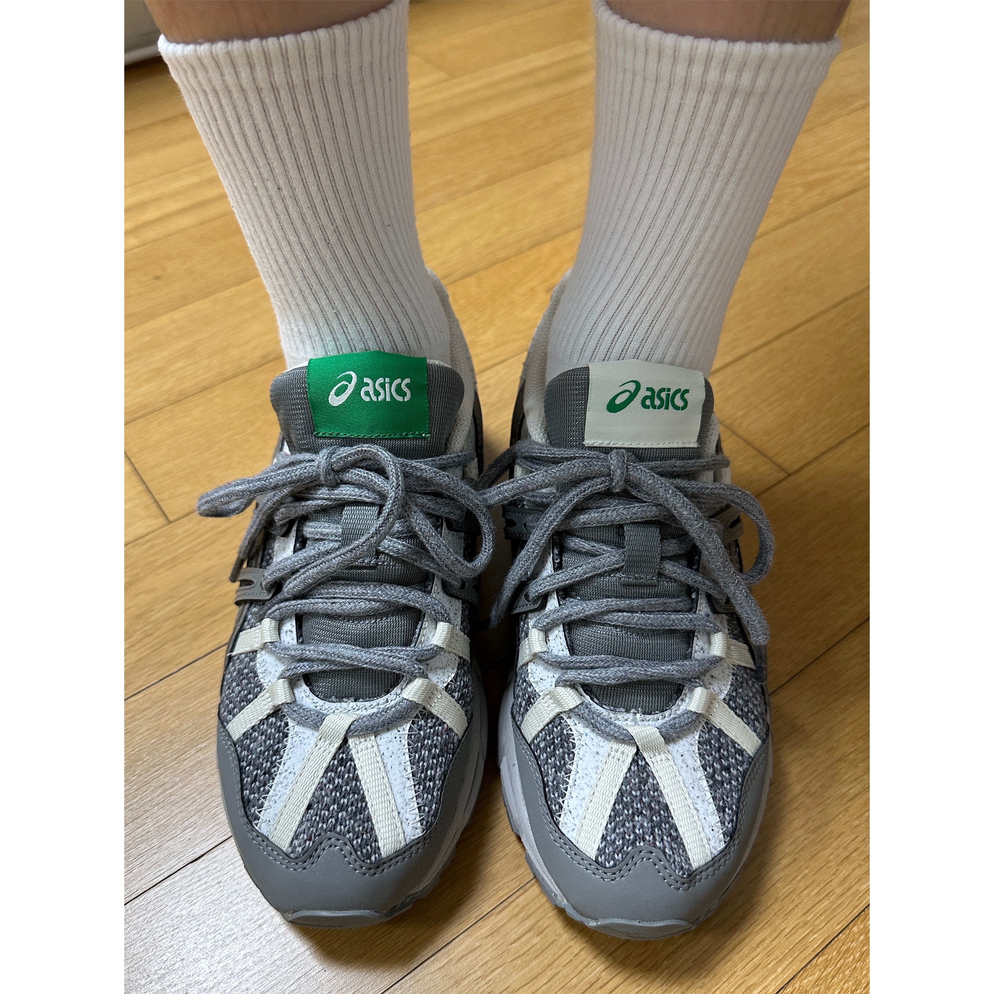 Asics Gel-Sonoma 15-50 Oyster Grey Cream 착용 스타일