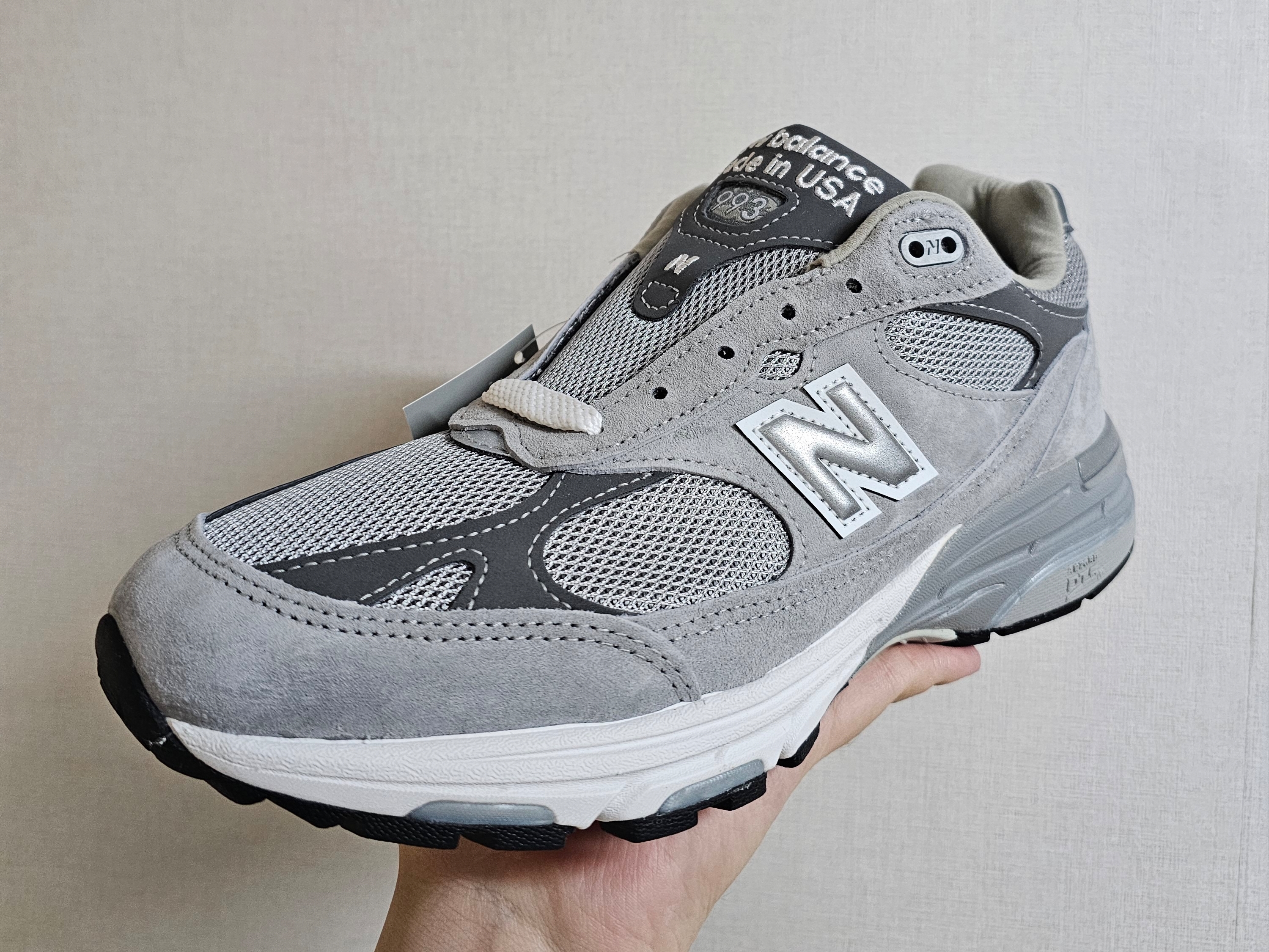 New Balance 993 Made in USA Grey - D Standard 착용 스타일 - 1
