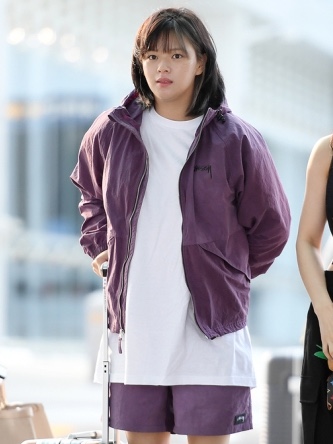 Stussy Wave Dye Beach Shell Jacket Purple, Stussy Wave Dye Nylon Shorts Purple 착용 스타일