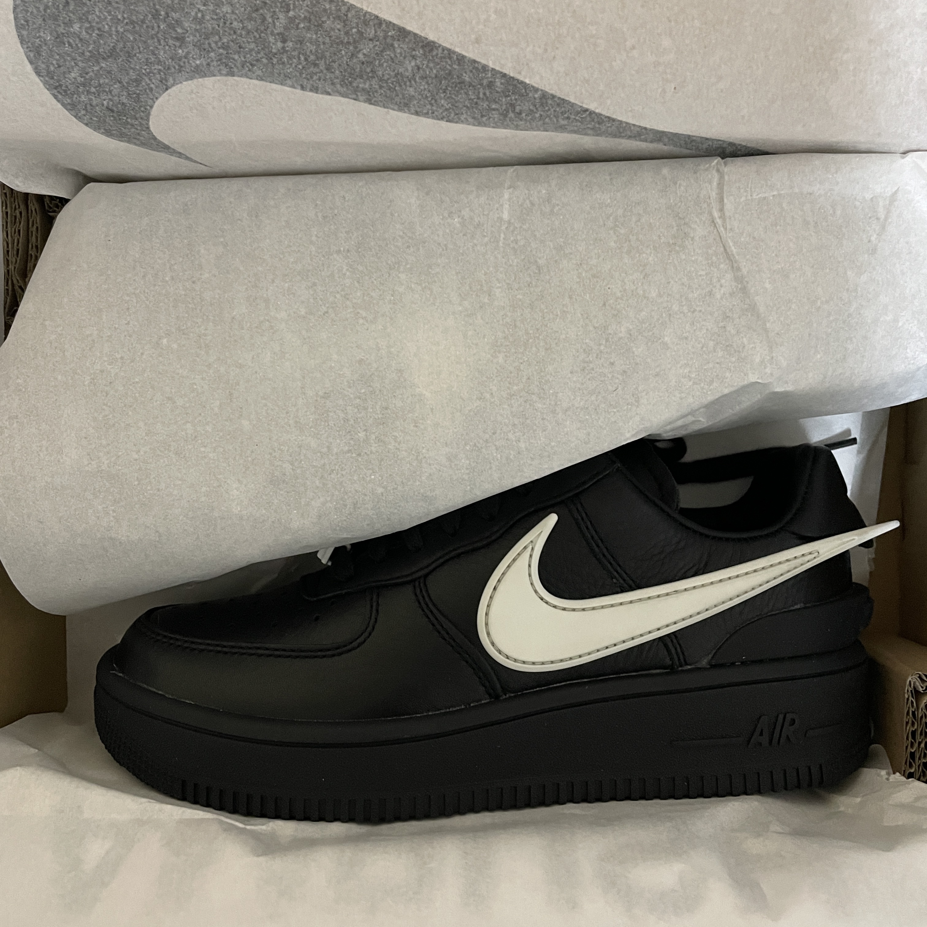 Nike x Ambush Air Force 1 Low SP Black 착용 스타일 - 1