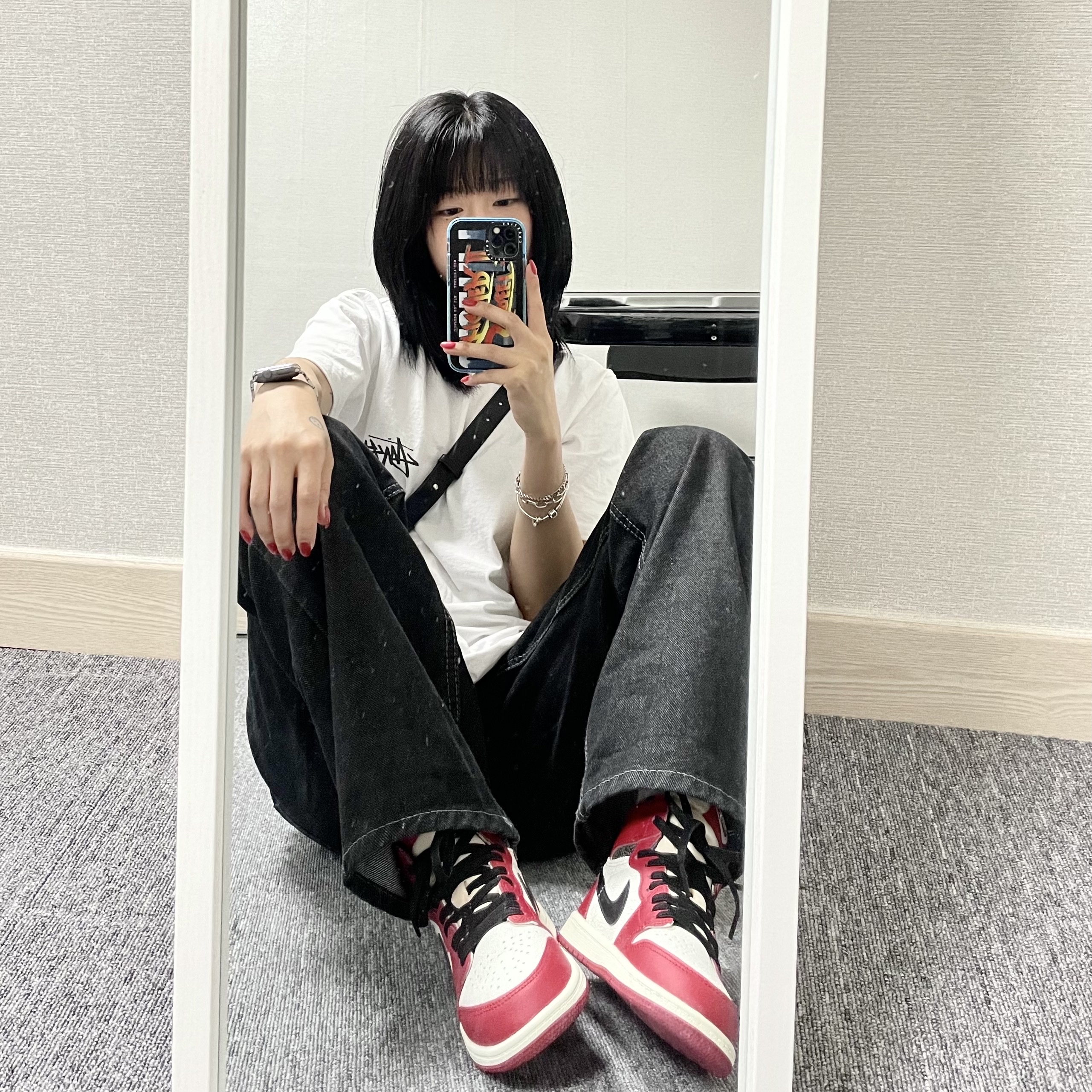 (PS) Jordan 1 Retro High OG Chicago 2022, Bottega Veneta Mini Calfskin Leather Belt Cassette Black 착용 스타일 - 2