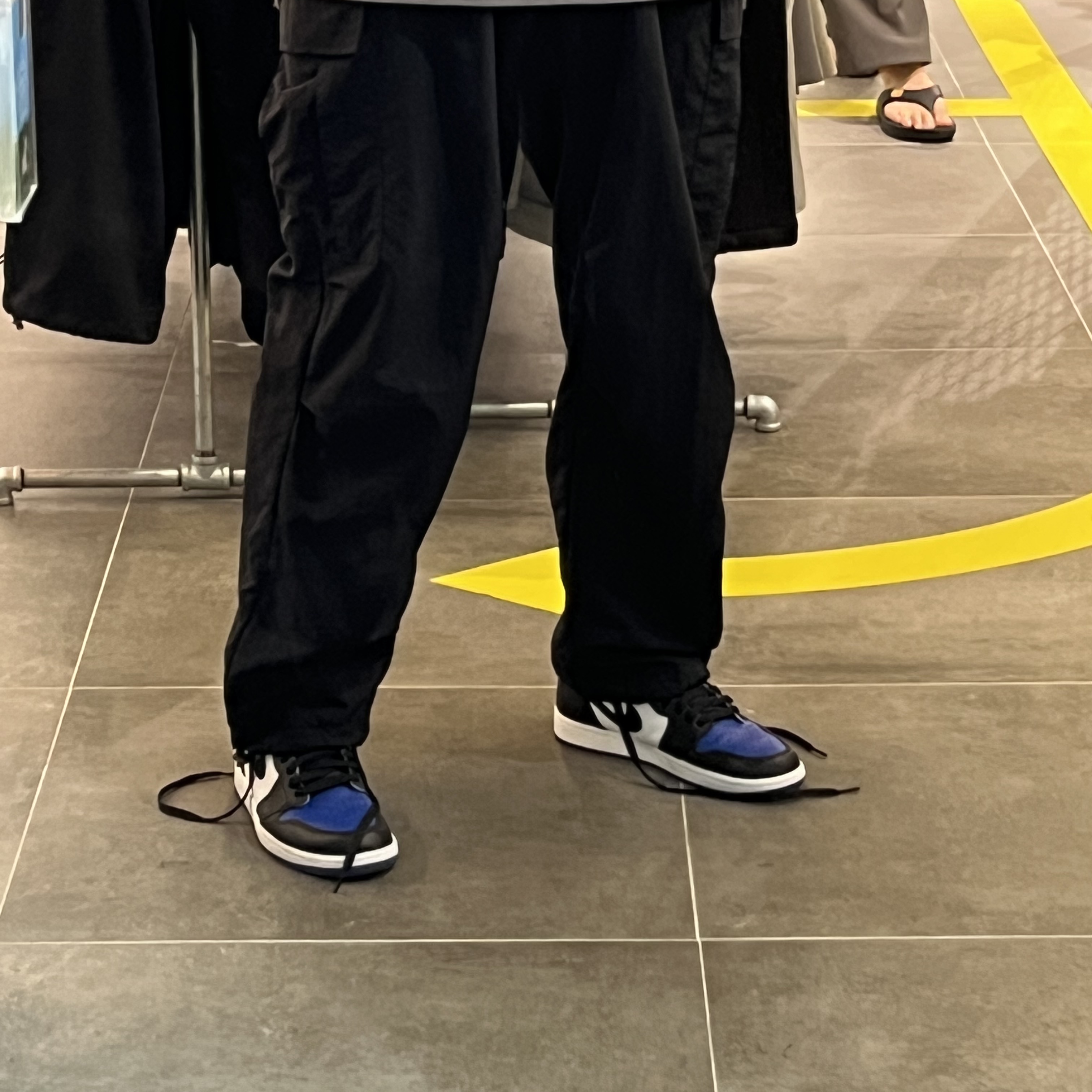 Jordan 1 Retro High OG Royal Toe 착용 스타일
