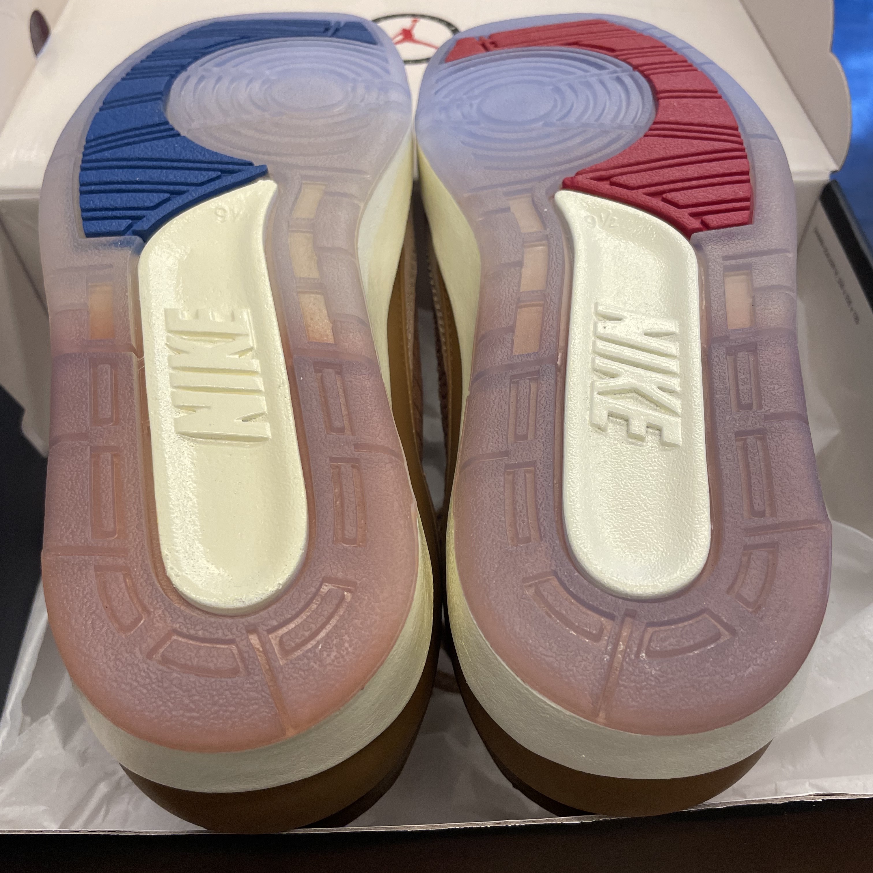 Jordan 2 x Two 18 Retro Low Rocky Tan 착용 스타일 - 3