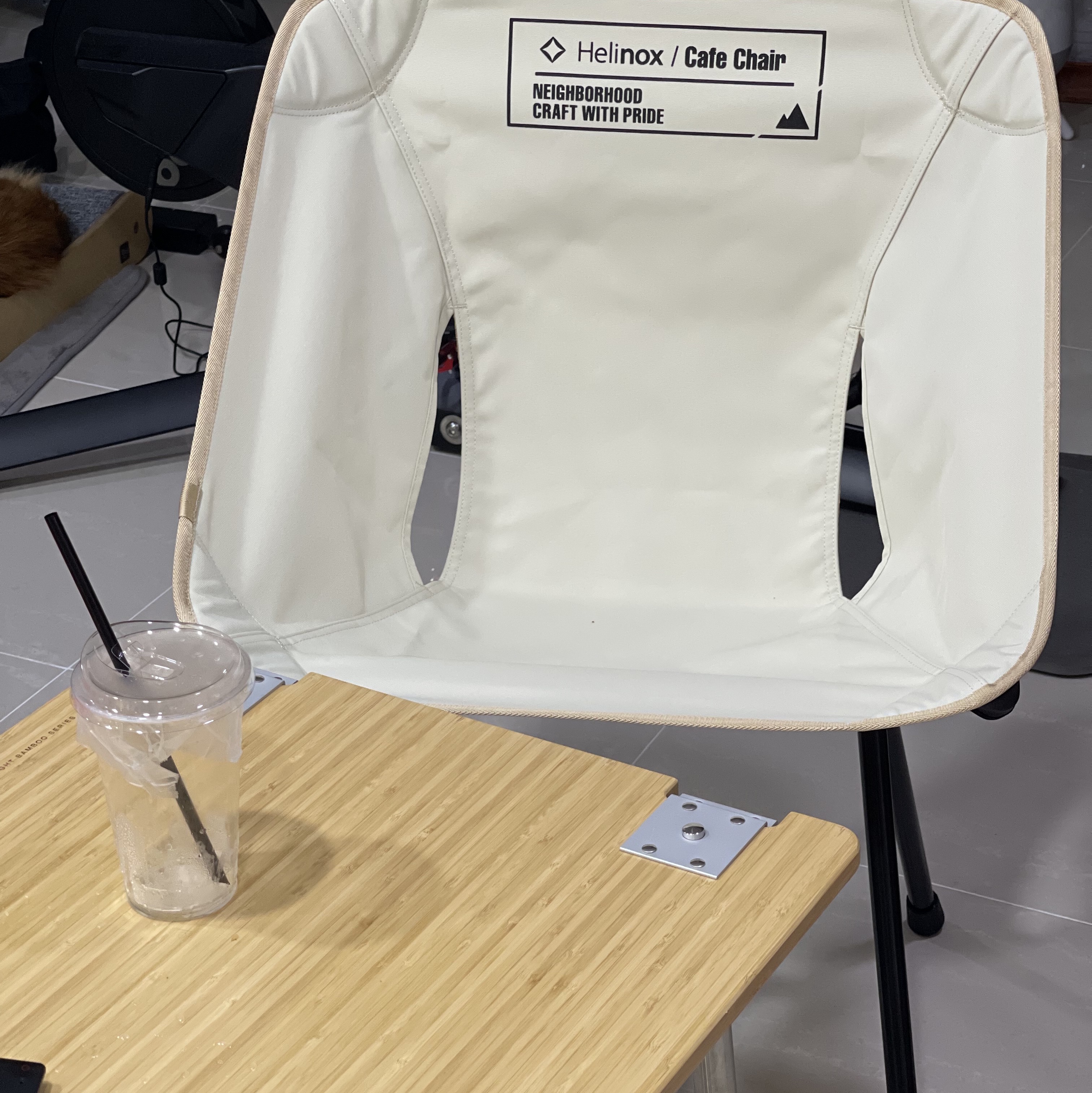Helinox x Neighborhood E-Cafe Chair Natural - 22SS 착용 스타일