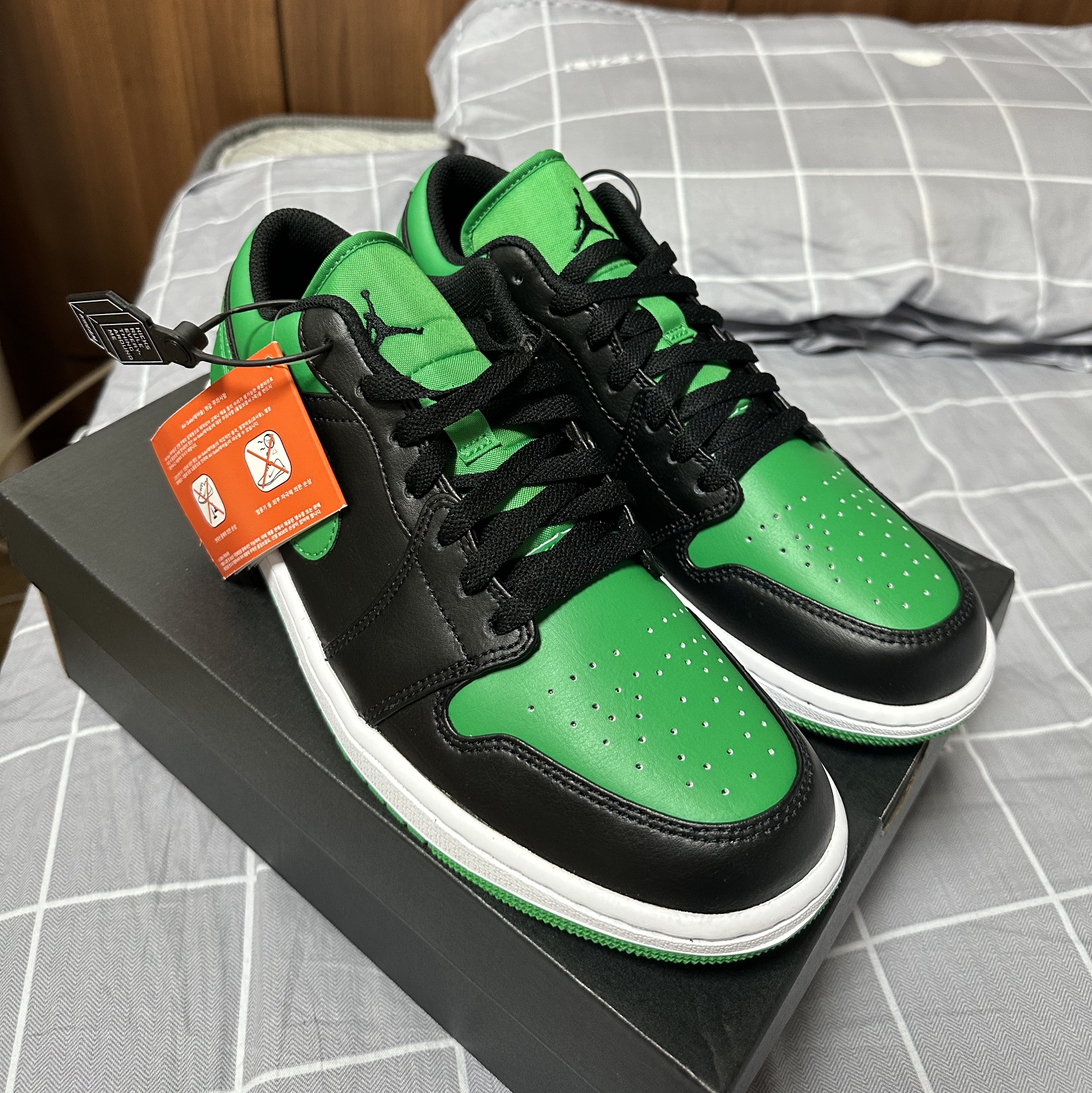 Jordan 1 Low Lucky Green 착용 스타일