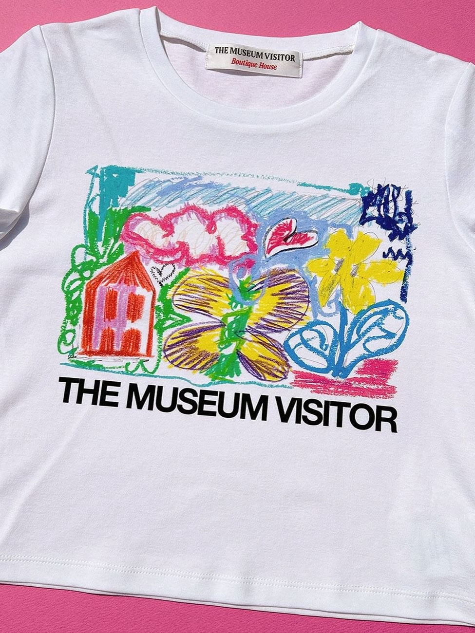 The Museum Visitor Women Crayon Art Printed T-Shirts White 착용 스타일 - 2