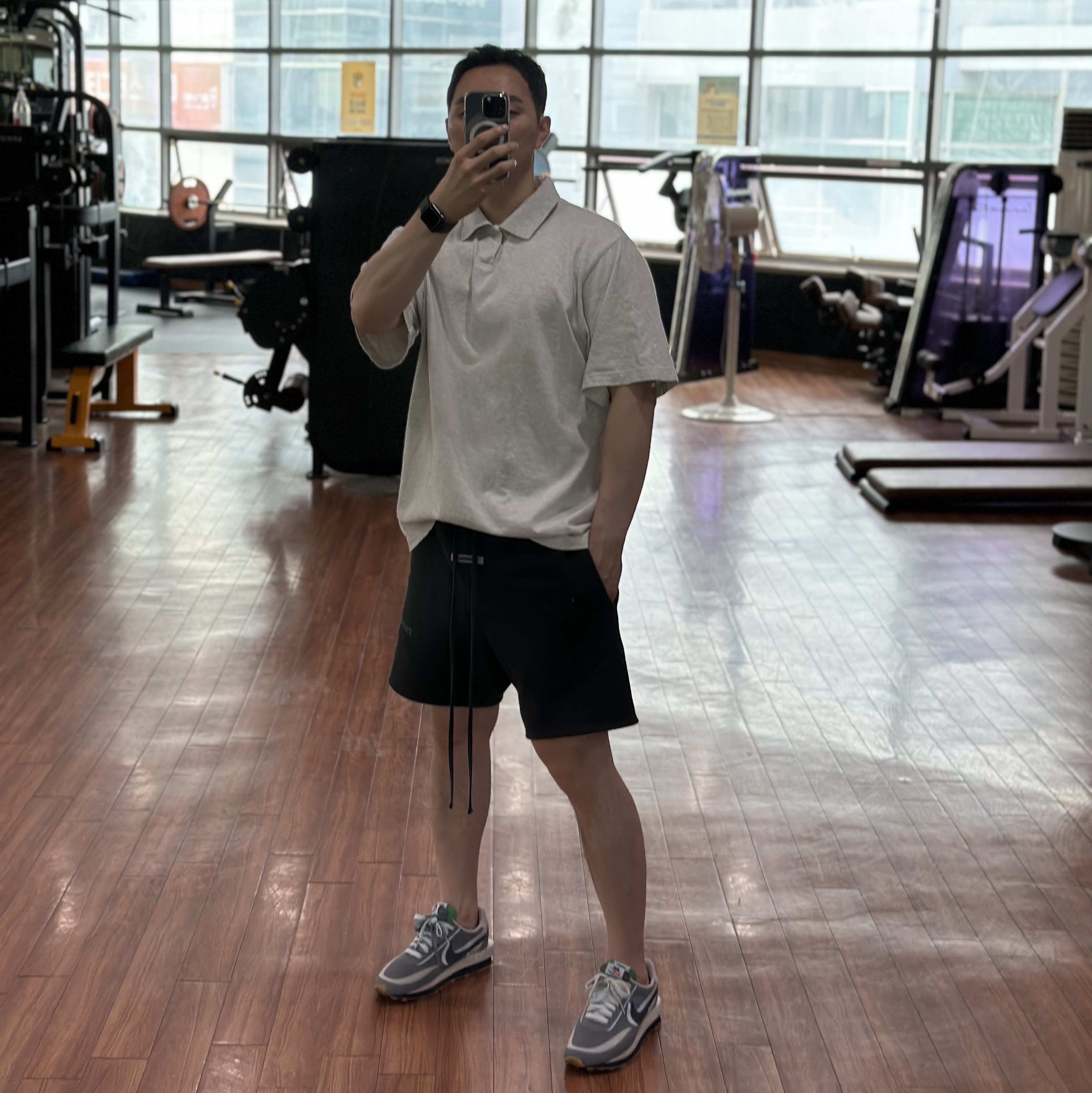 Nike x Sacai x Clot LDWaffle Cool Grey 착용 스타일