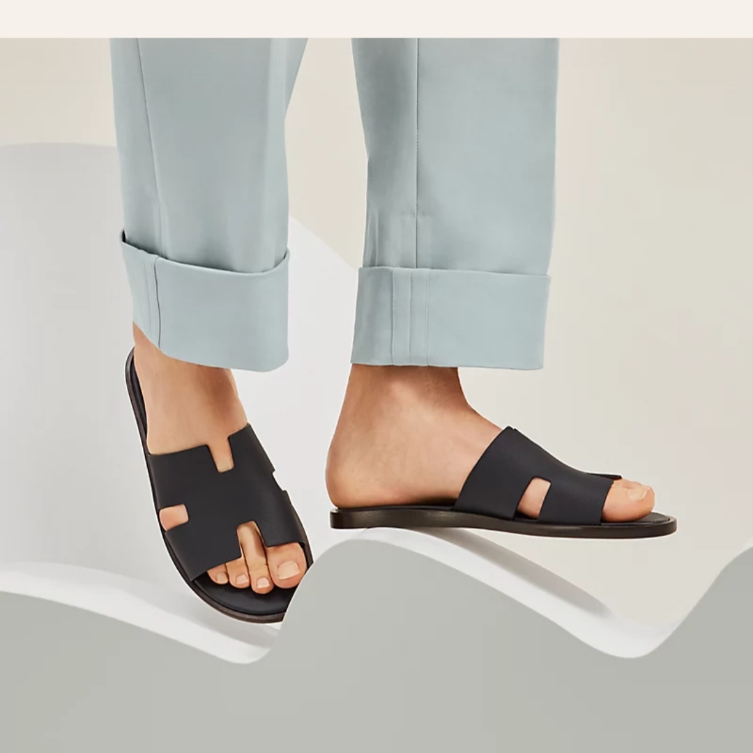 Hermes Izmir Sandal Epsom & Marine Naturel 착용 스타일