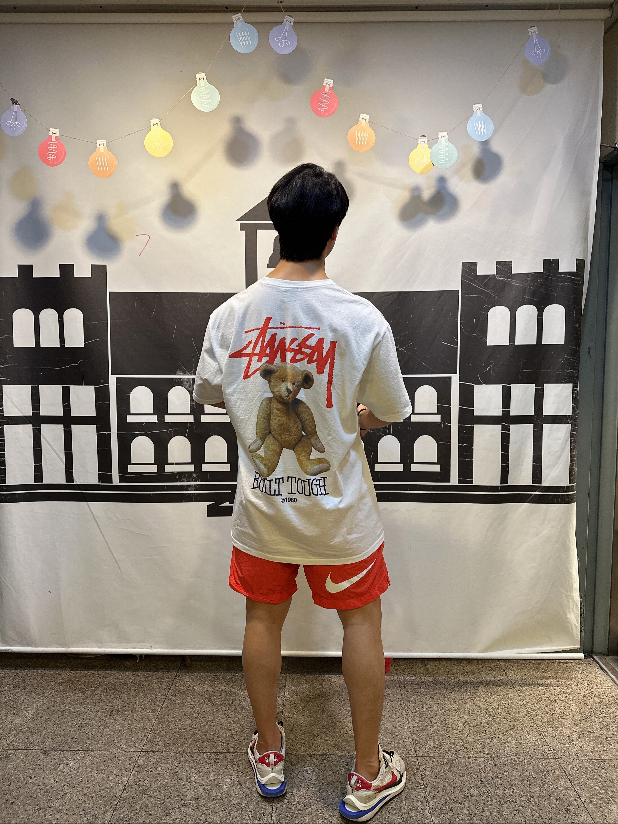 Nike x Sacai VaporWaffle Royal Fuchsia, Stussy Built Tough T-Shirt White 착용 스타일