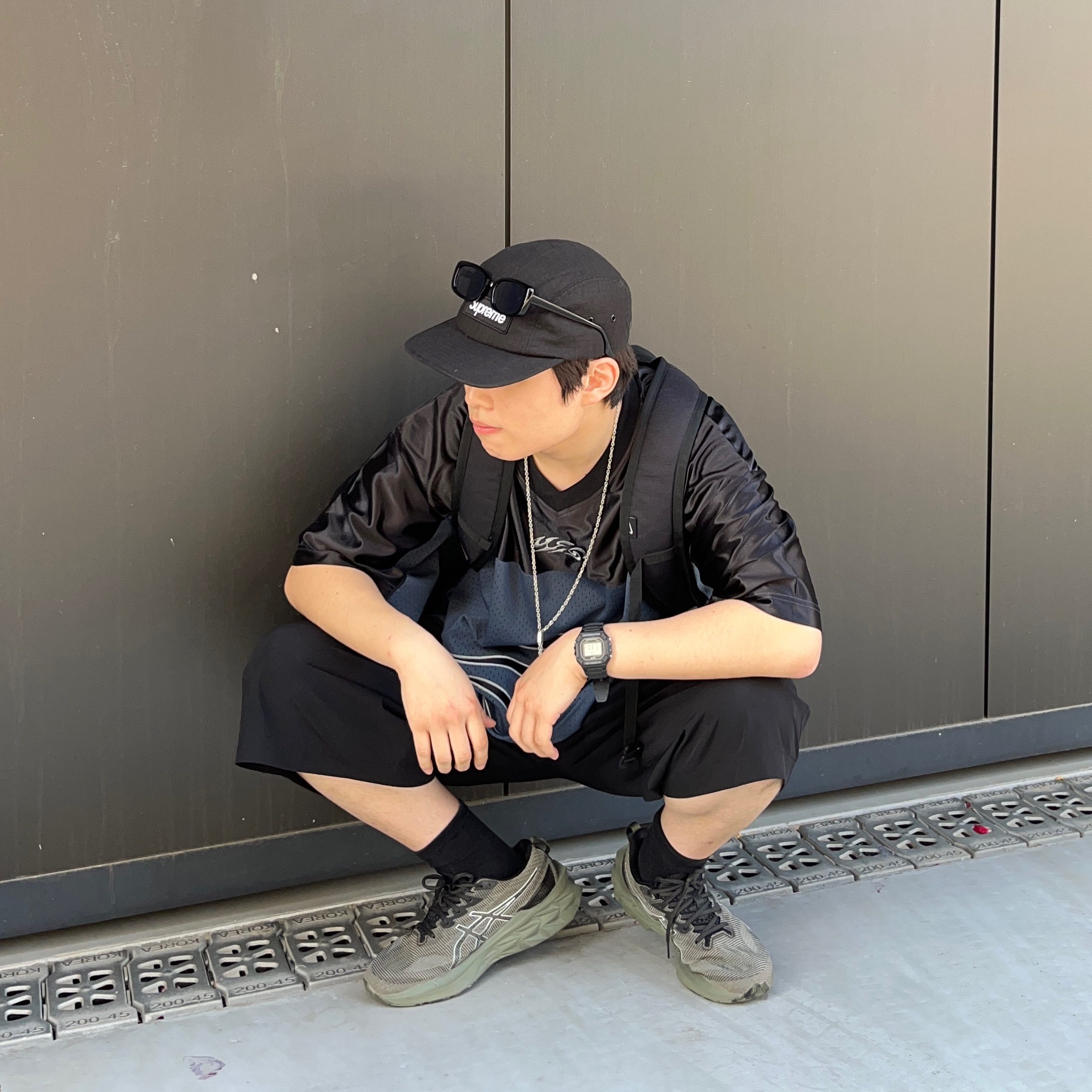 Asics Novablast 2 LE Green, Supreme Ventile Camp Cap Black - 22FW 착용 스타일 - 2