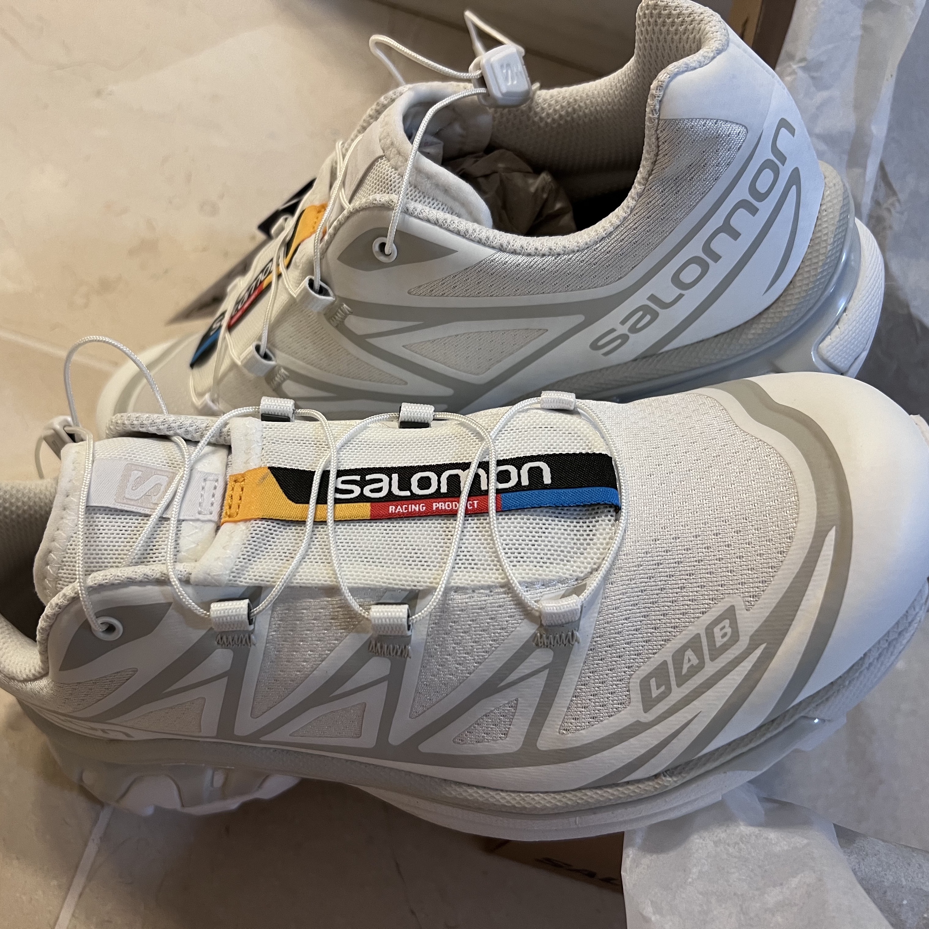 Salomon XT-6 ADV White 착용 스타일