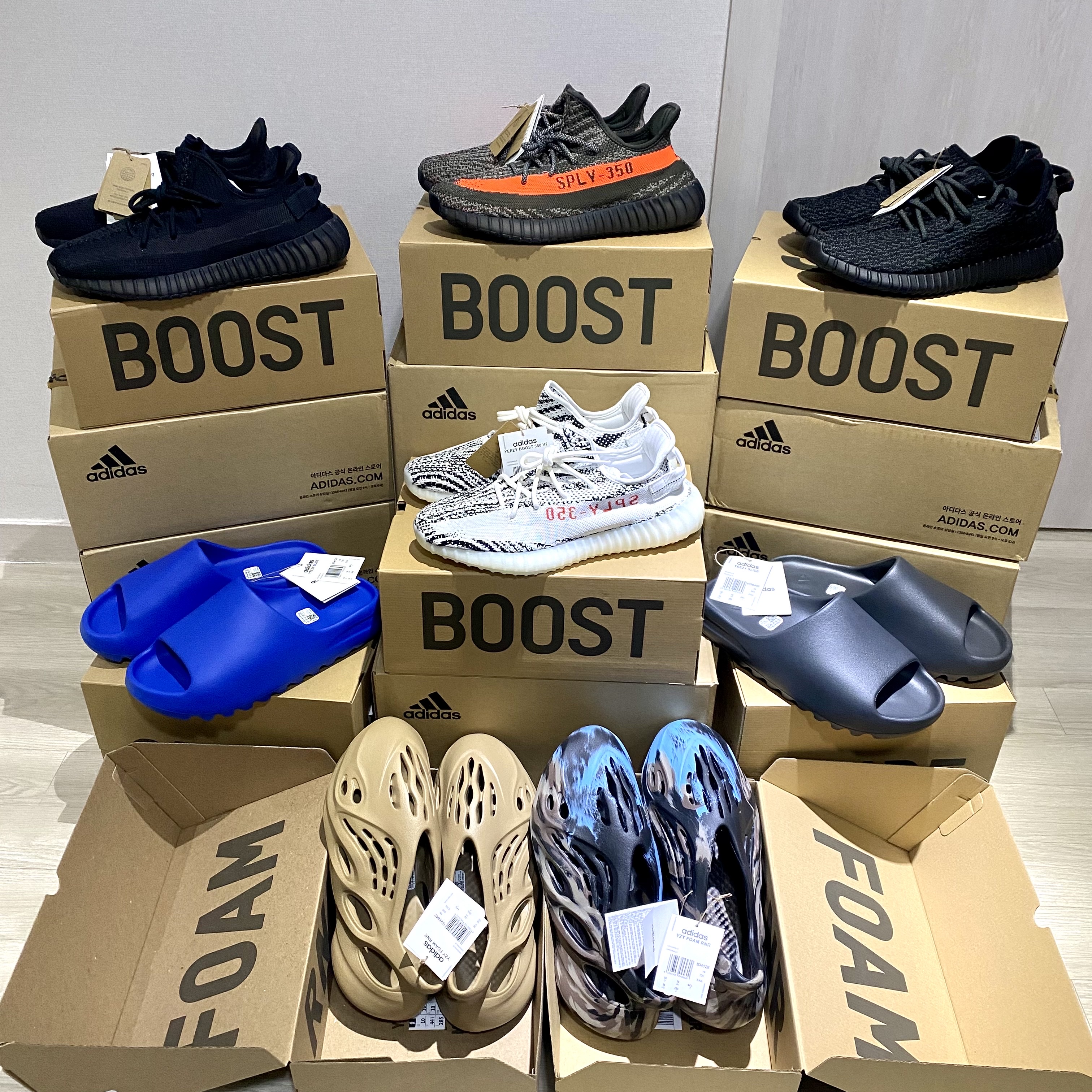 Adidas Yeezy Foam RNNR Clay Taupe, Adidas Yeezy Foam RNNR MX Cinder 착용 스타일