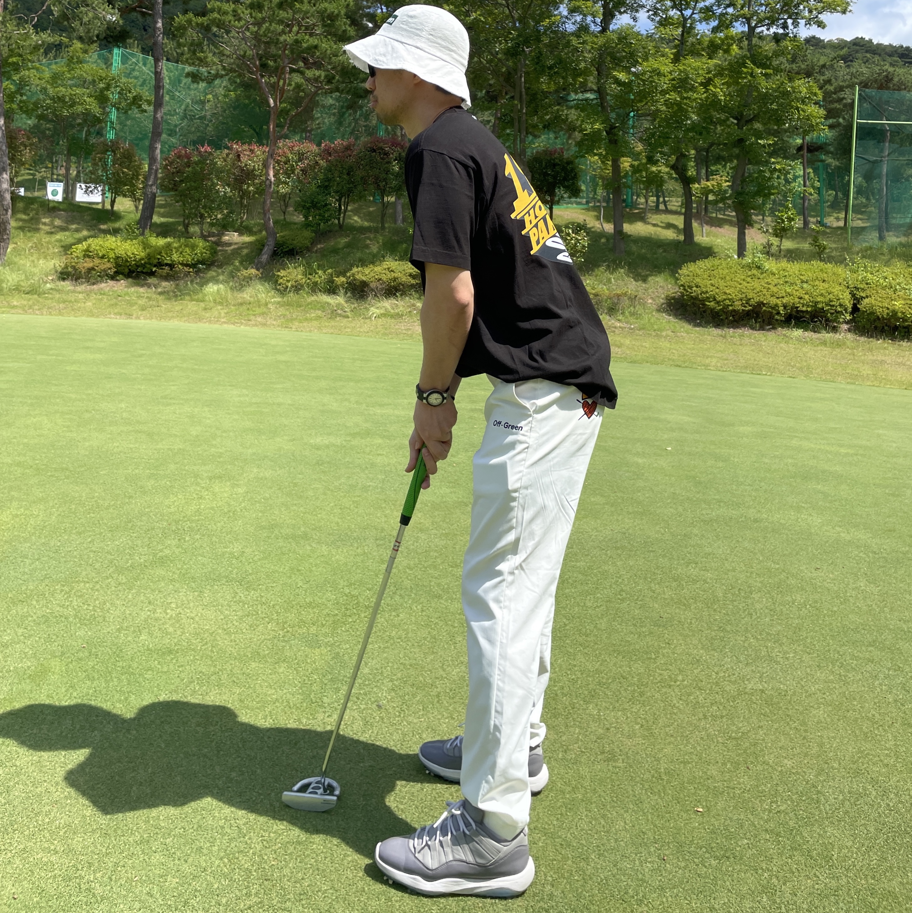 Jordan 11 Retro Low Golf Cool Grey 착용 스타일 - 3