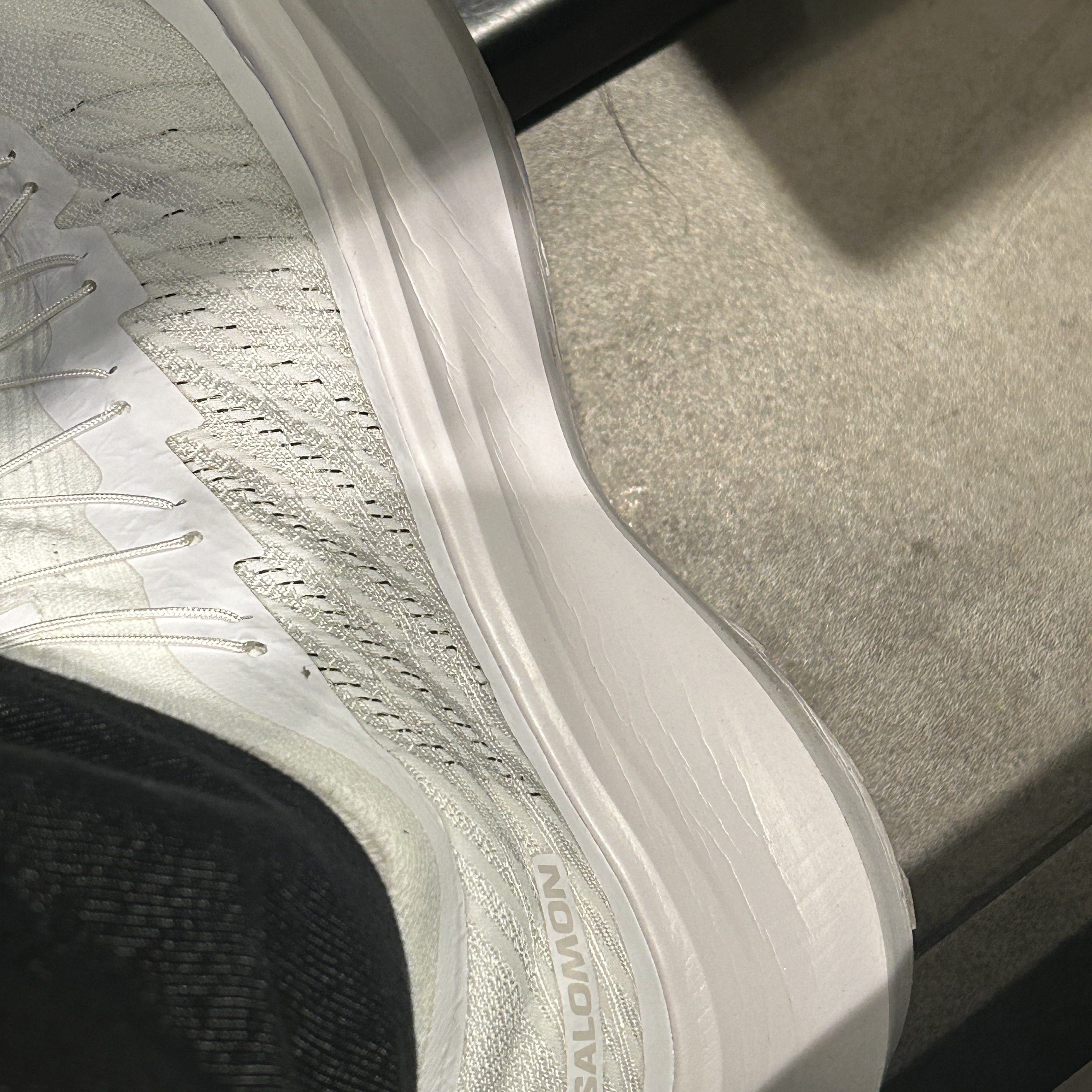 Salomon x Comme des Garcons Pulsar Platform White 착용 스타일