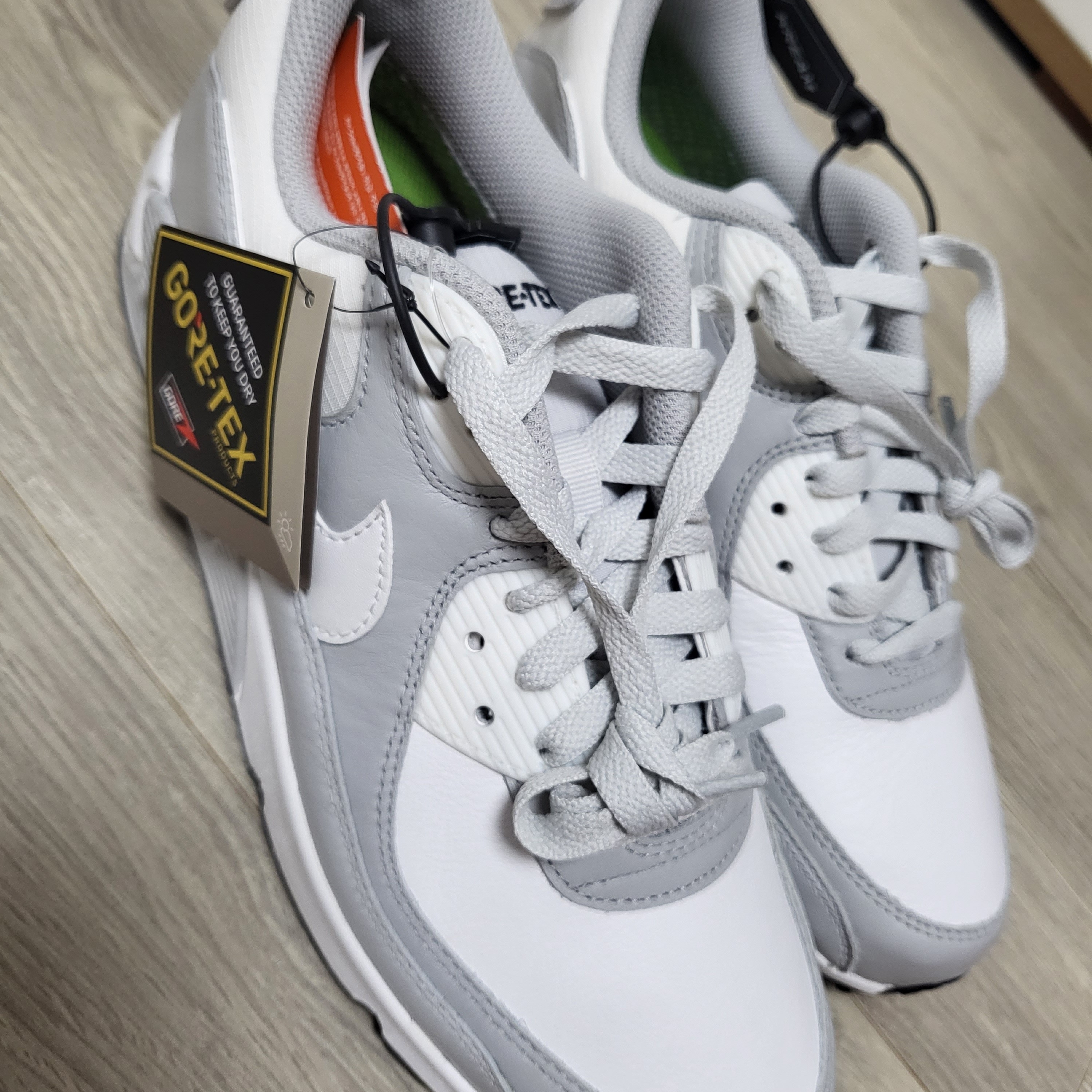 Nike Air Max 90 Gore-Tex Photon Dust Grey Fog 착용 스타일