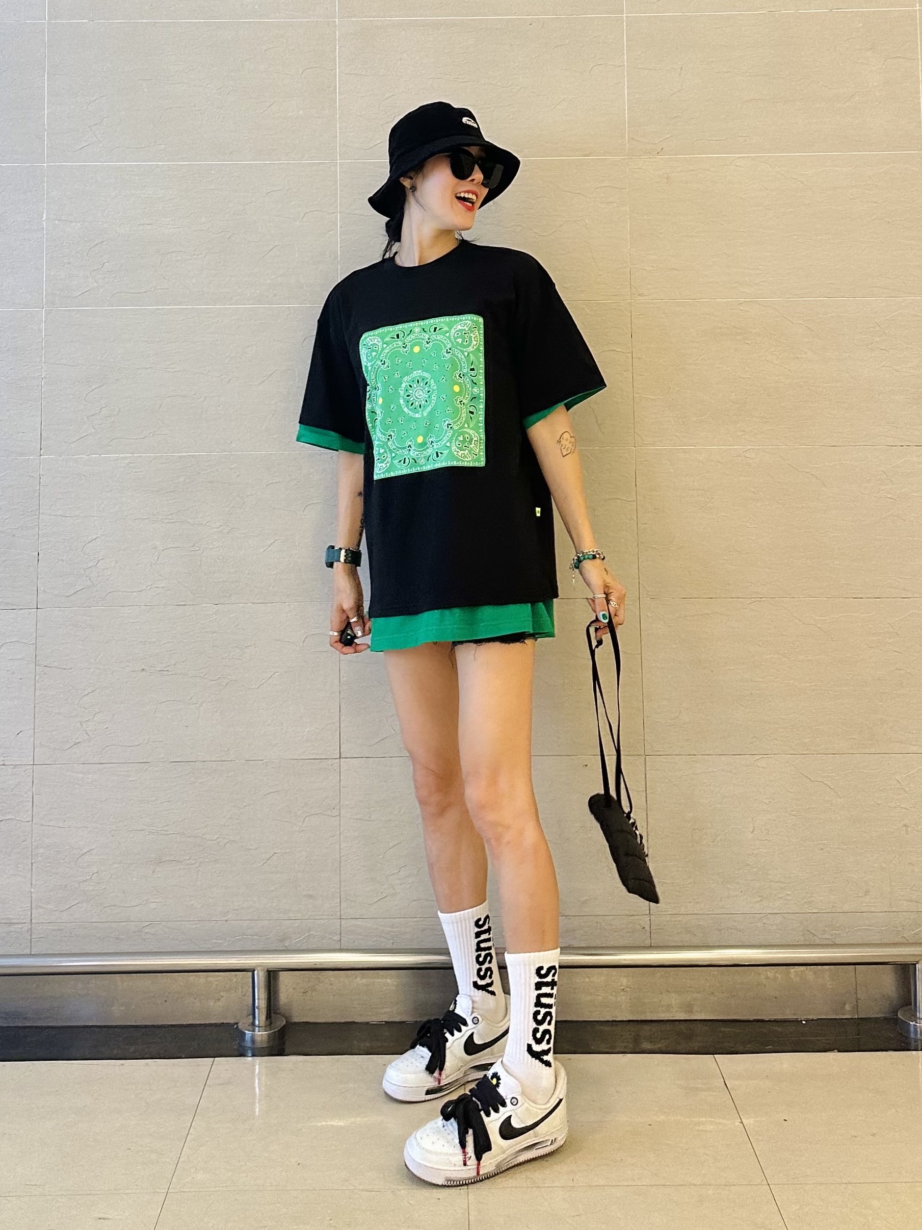 Nike x Peaceminusone Air Force 1 Low Para-Noise 2.0, Stussy Helvetica Crew Socks White Black 착용 스타일