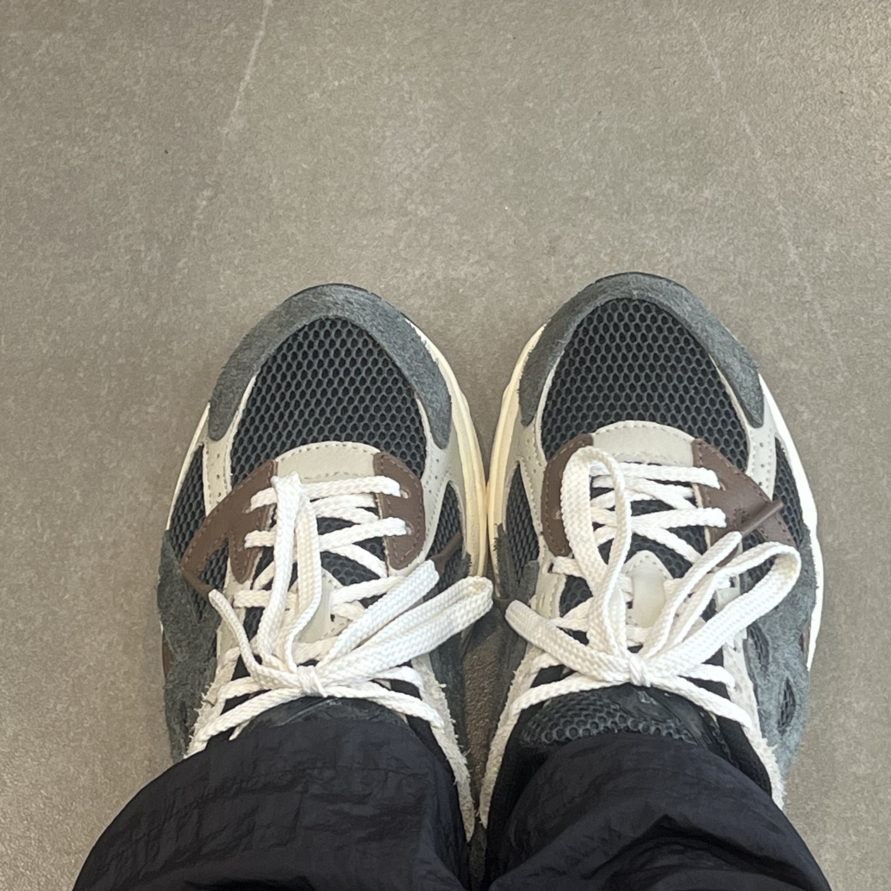 Asics x Hal Studios Gel-1130 MK-II Forest 착용 스타일