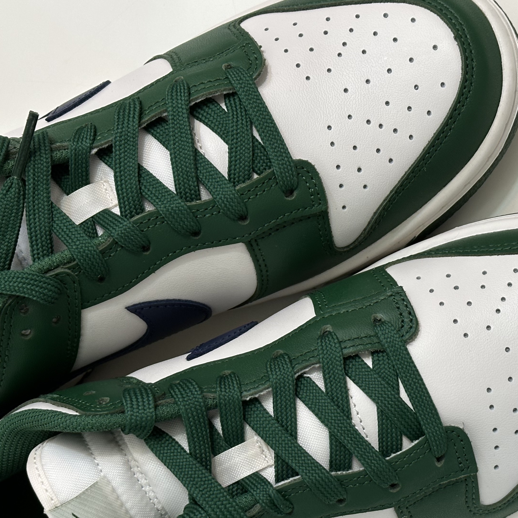 (W) Nike Dunk Low Gorge Green 착용 스타일 - 3