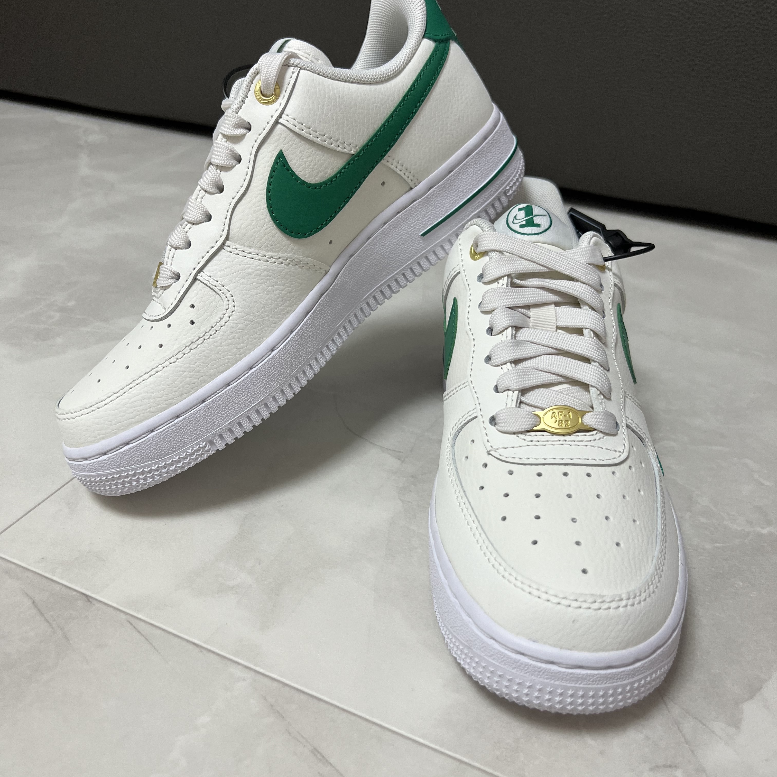 (W) Nike Air Force 1 '07 SE 40th Anniversary Join Forces Sail Malachite 착용 스타일