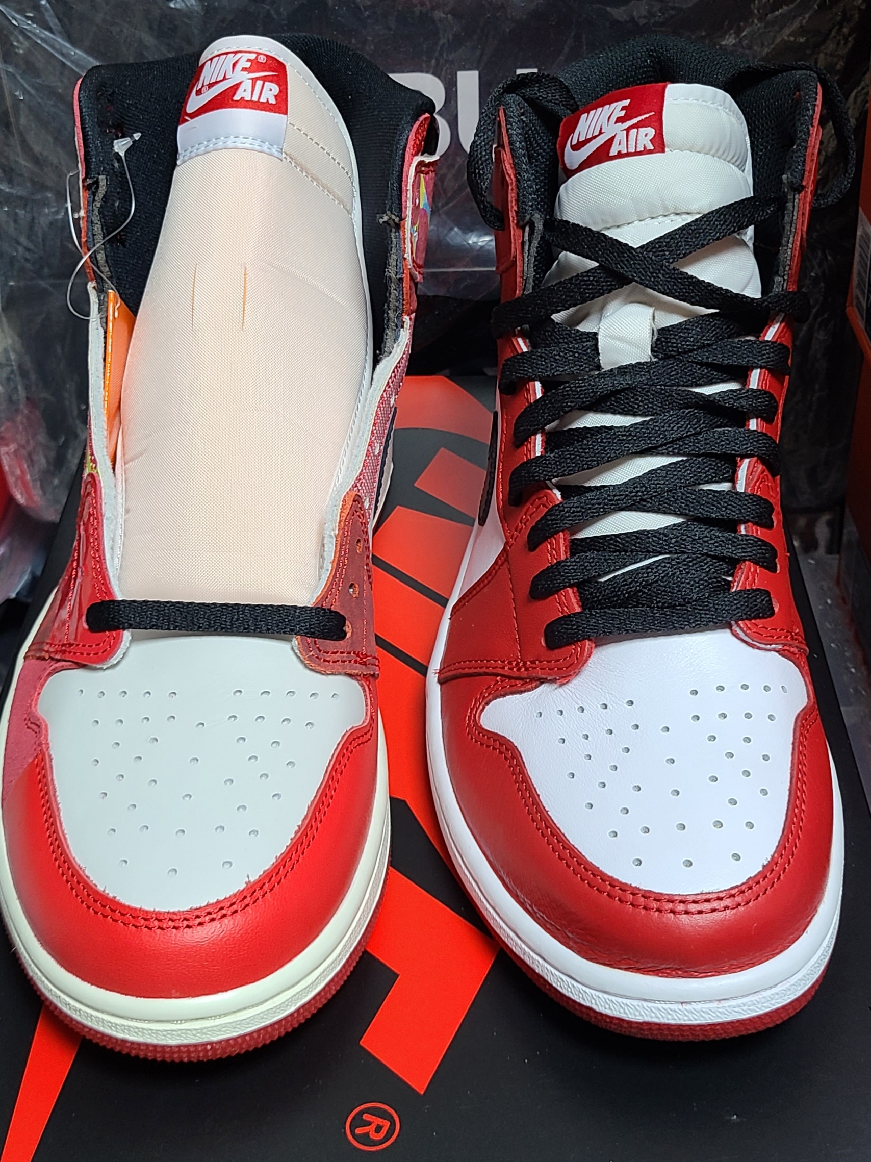 Jordan 1 Retro High Spider-Man Next Chapter, Jordan 1 Retro High OG Chicago 2015 착용 스타일 - 1